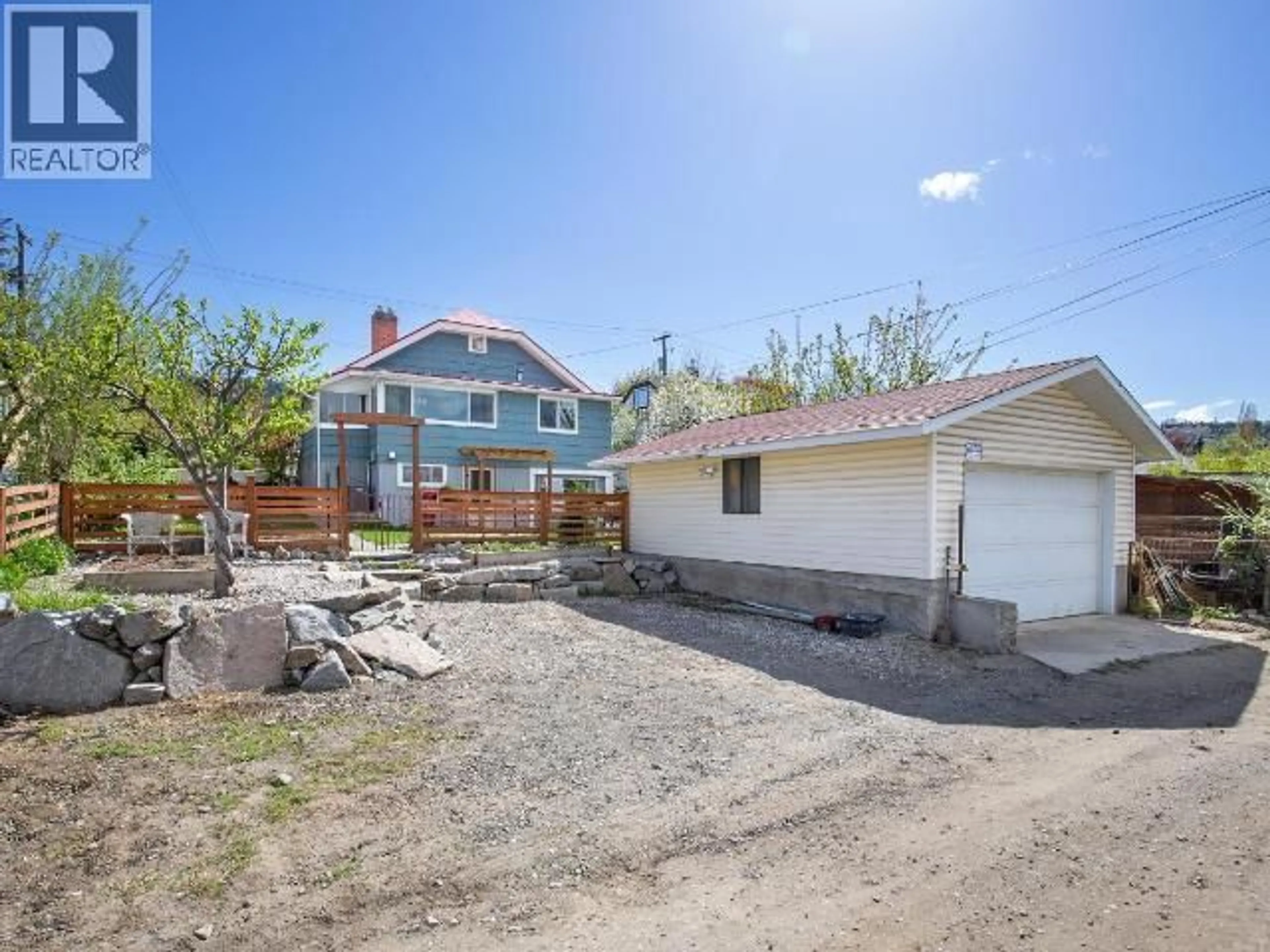A pic from outside/outdoor area/front of a property/back of a property/a pic from drone, street for 766 DOMINION STREET, Kamloops British Columbia V2C2X9