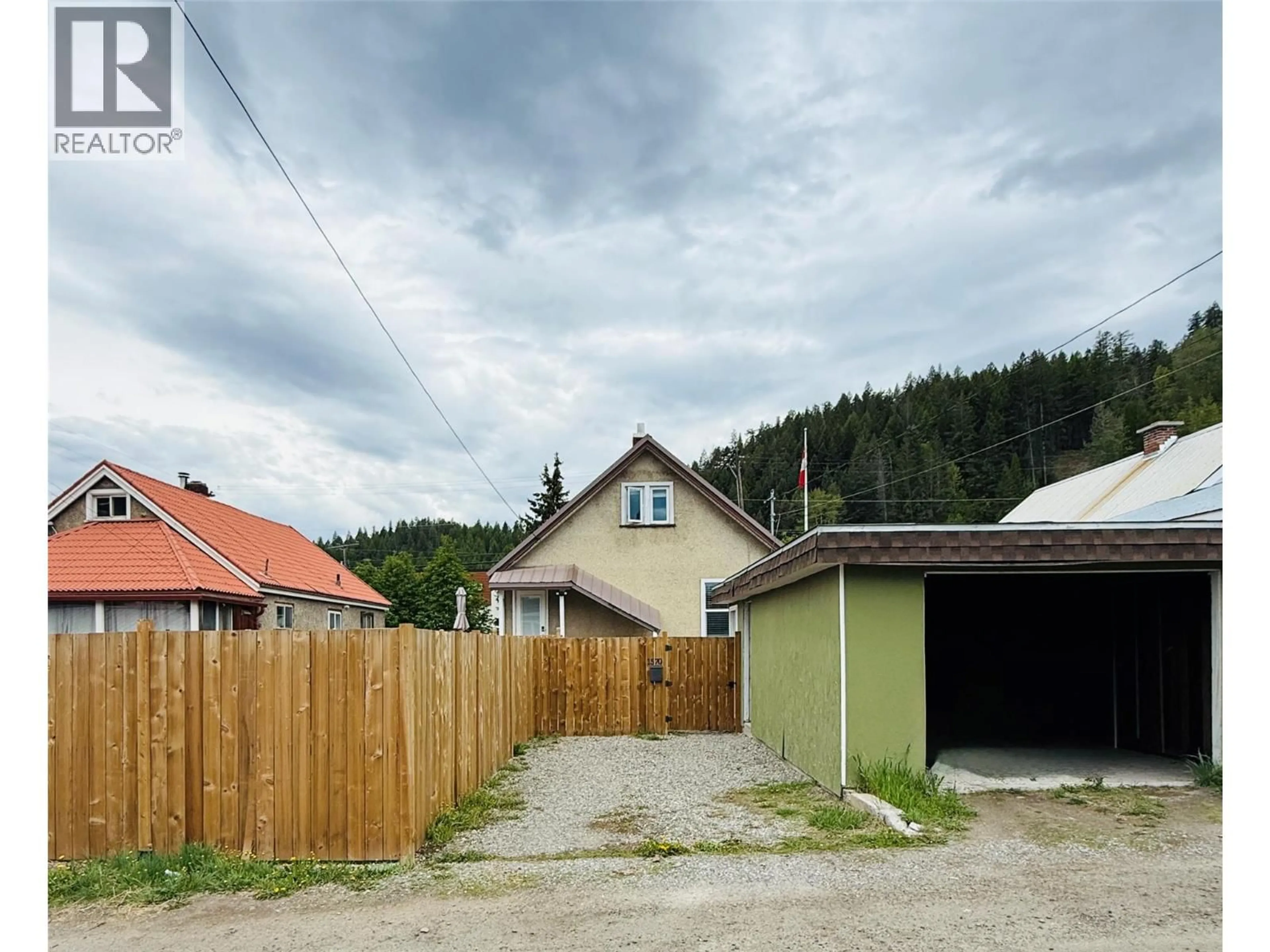 Shed for 1570 WARREN AVENUE, Kimberley British Columbia V1A1R3