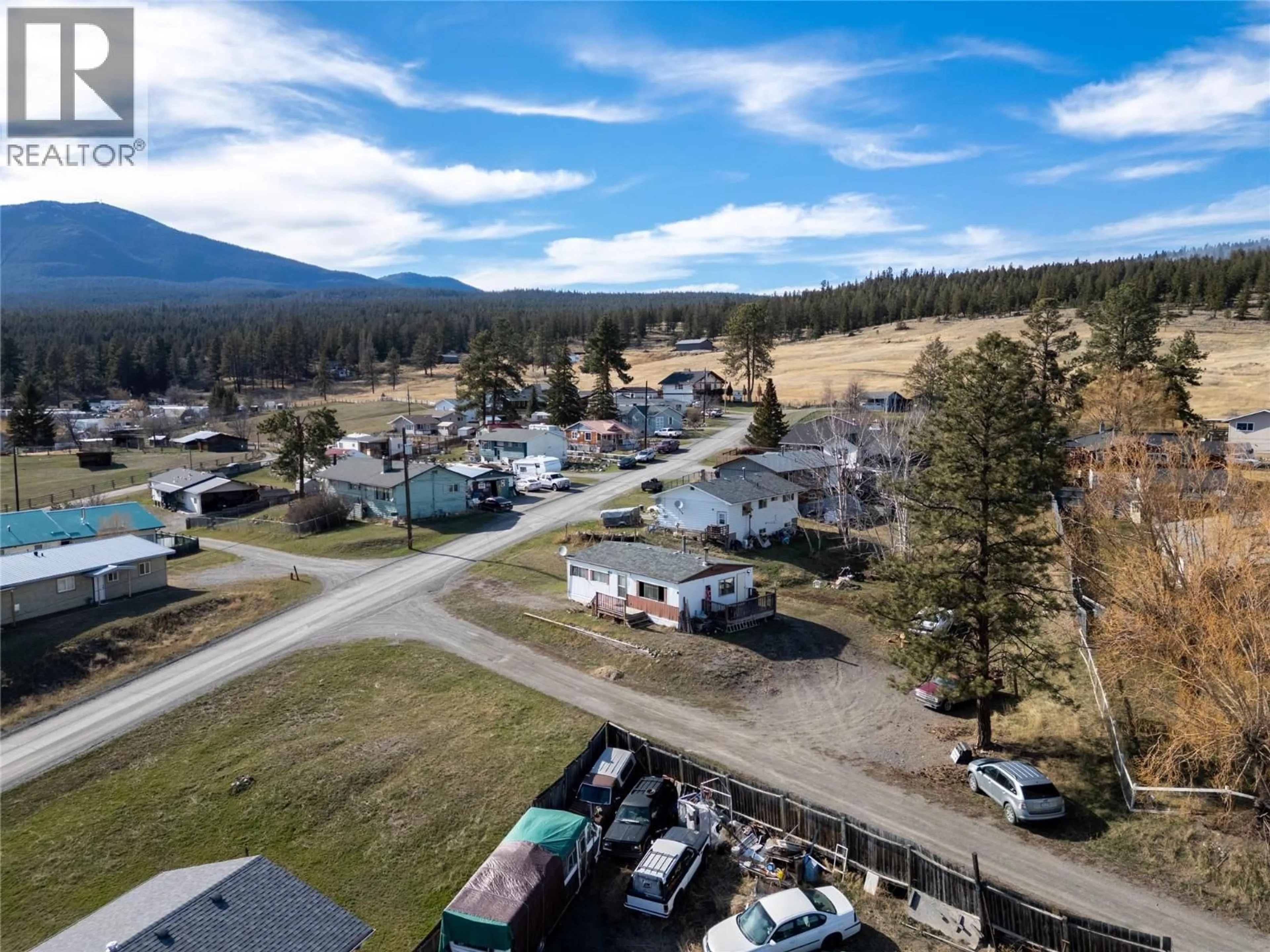 A pic from outside/outdoor area/front of a property/back of a property/a pic from drone, mountain view for 400 FIR AVENUE, Clinton British Columbia V0K1K0