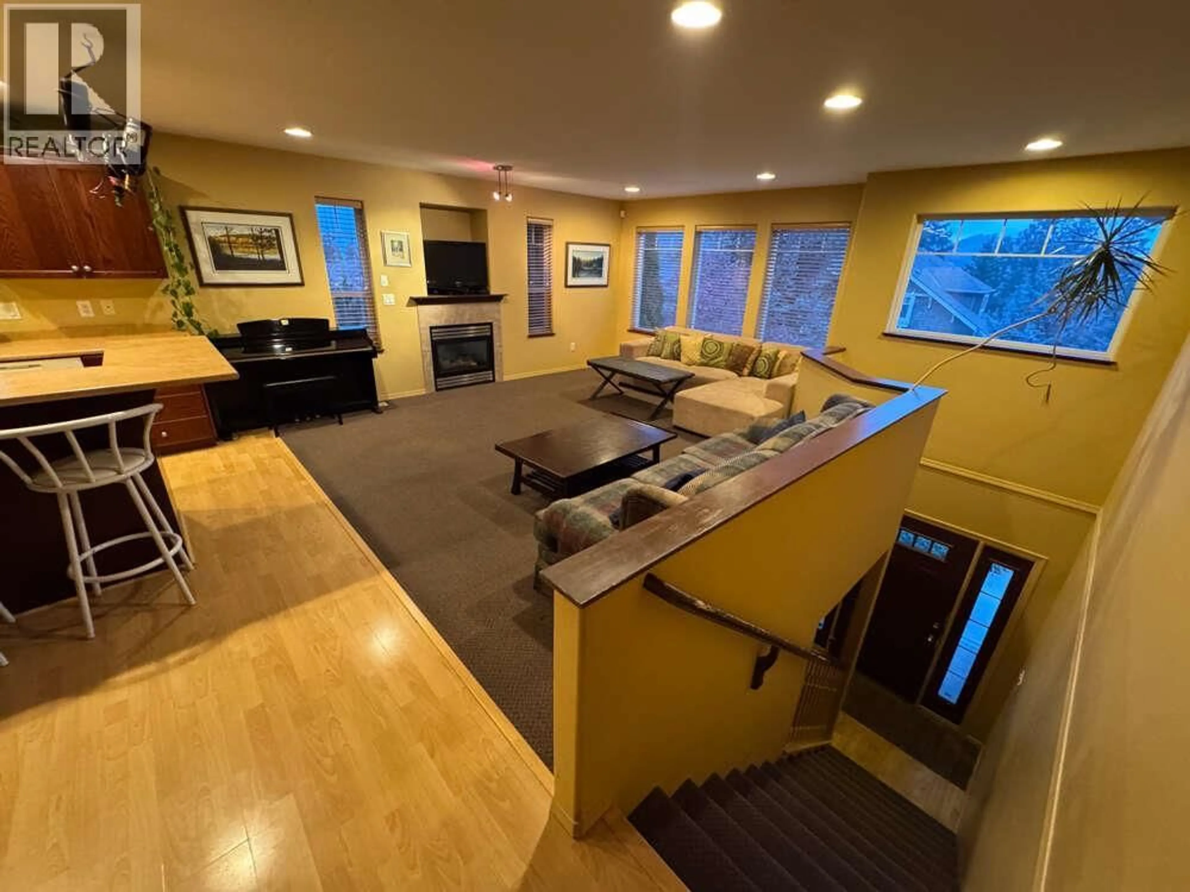 Unknown for 2145 CHILCOTIN CRESCENT, Kelowna British Columbia V1V2N9