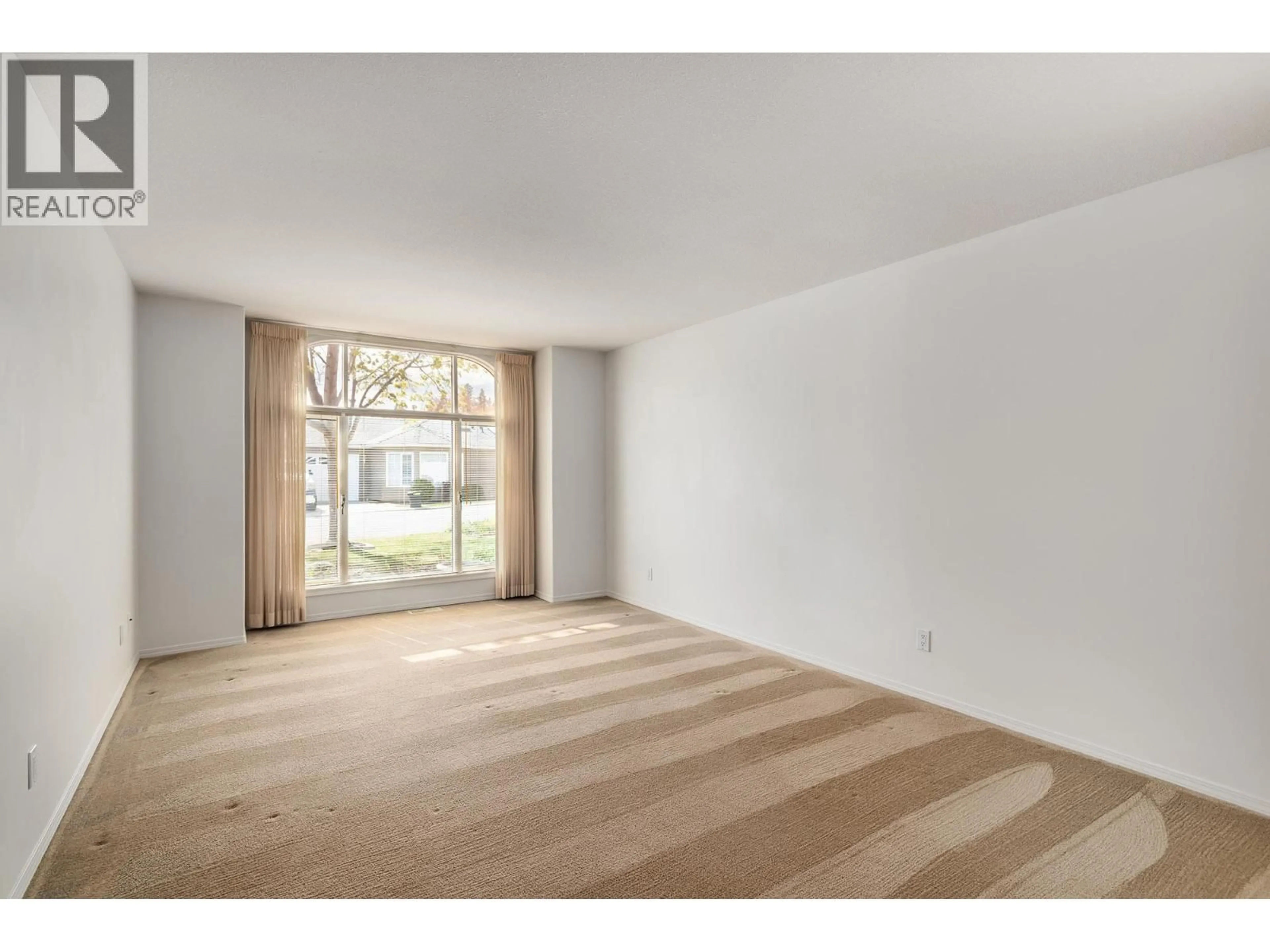 A pic of a room for 29 - 615 GLENMEADOWS ROAD, Kelowna British Columbia V1V1N9