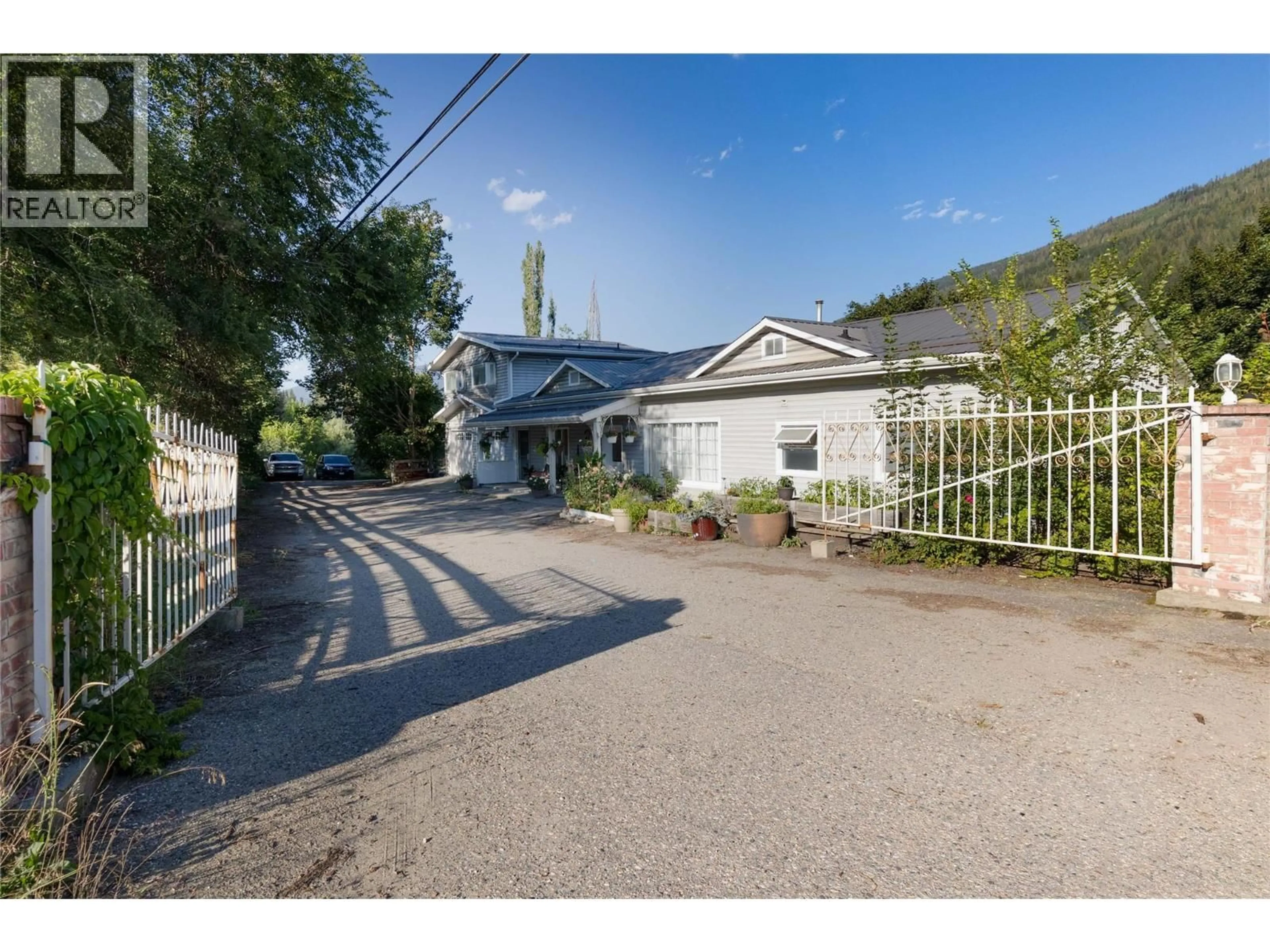 Unknown for 4350 50 STREET NORTHEAST, Salmon Arm British Columbia V1E1Y5