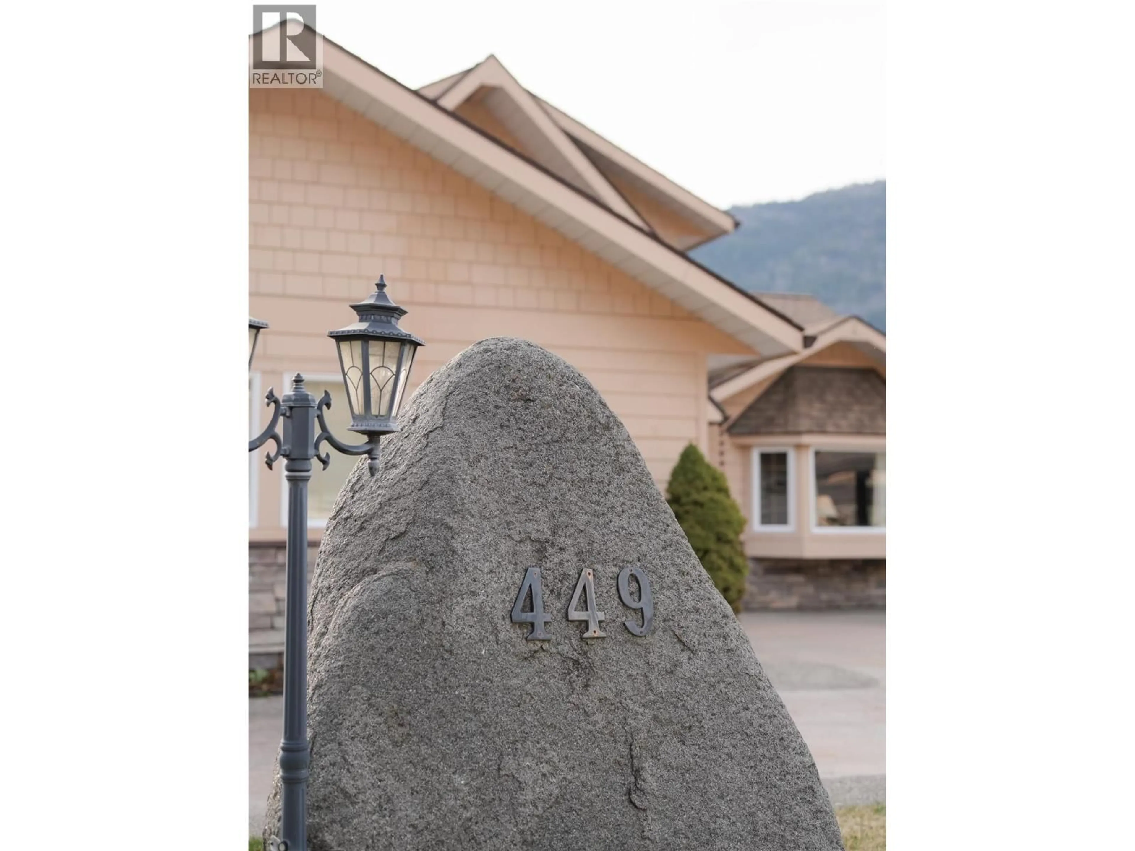 Unknown for 449 HAMPTON GRAY PLACE, Nelson British Columbia V1L7A8