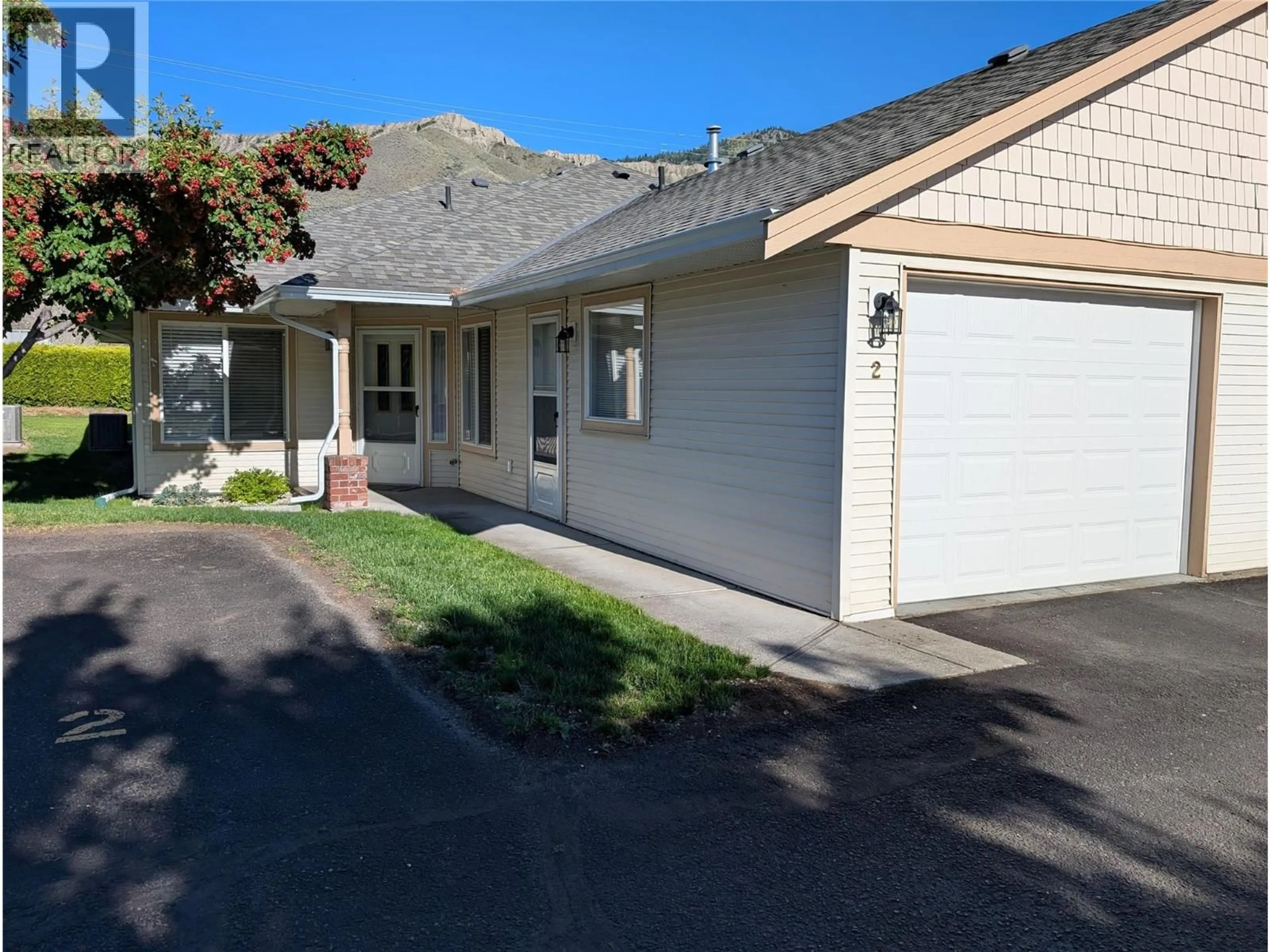 Home with vinyl exterior material, street for 2 - 807 RAILWAY AVENUE, Ashcroft British Columbia V0K1A0