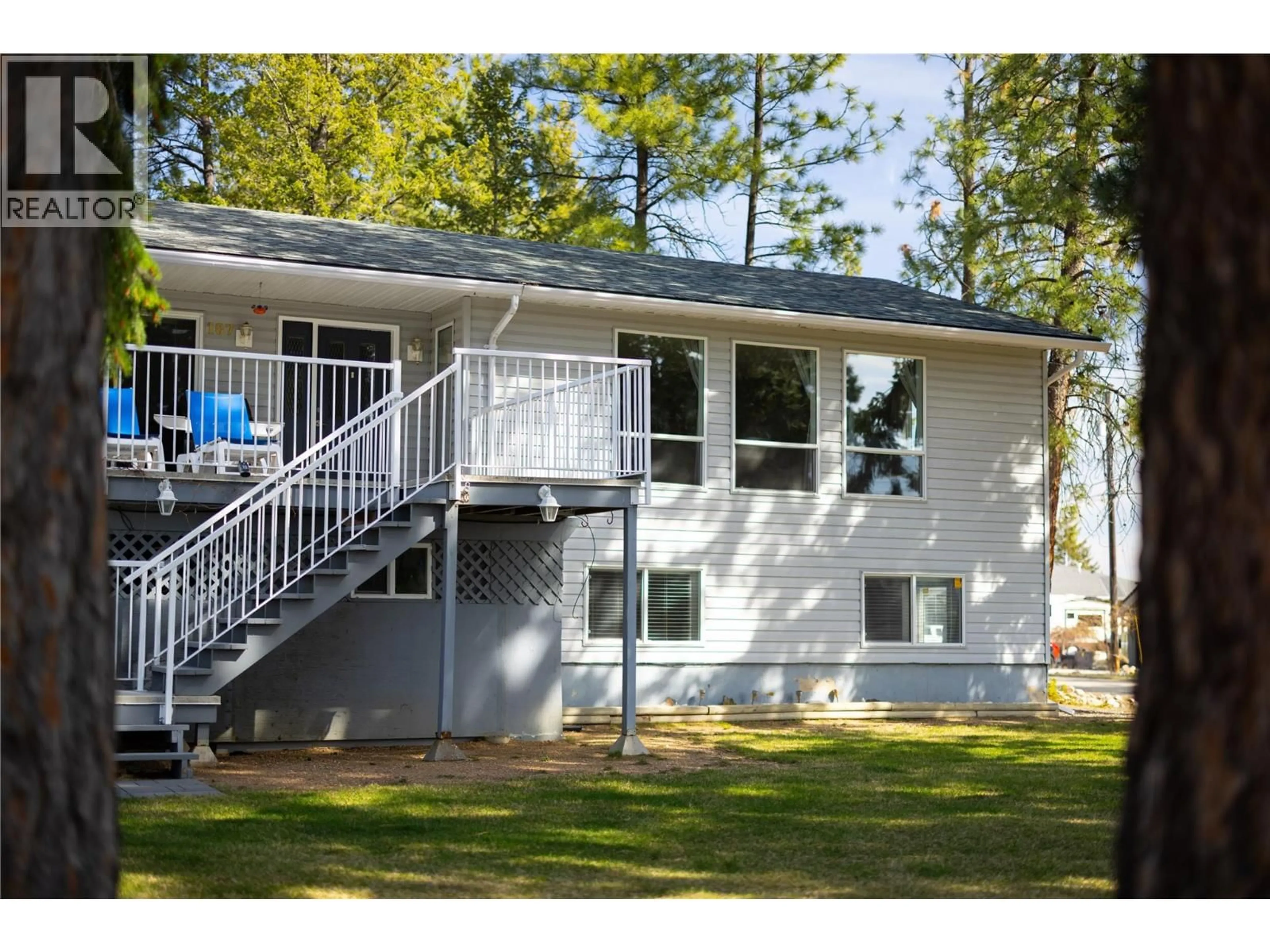 Home with vinyl exterior material, unknown for 107 CROWN CRESCENT, Vernon British Columbia V1H2C3