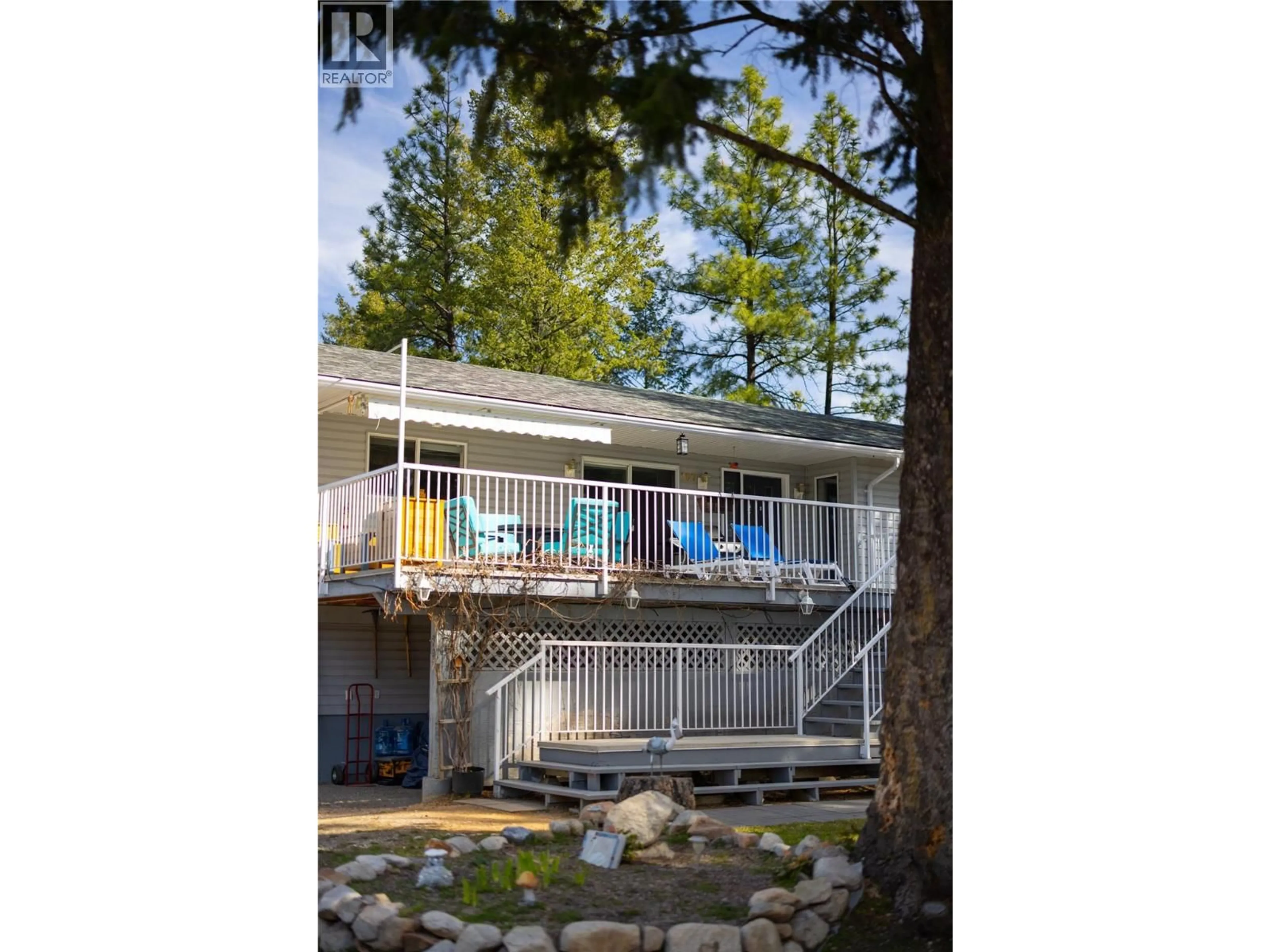 Patio, unknown for 107 CROWN CRESCENT, Vernon British Columbia V1H2C3
