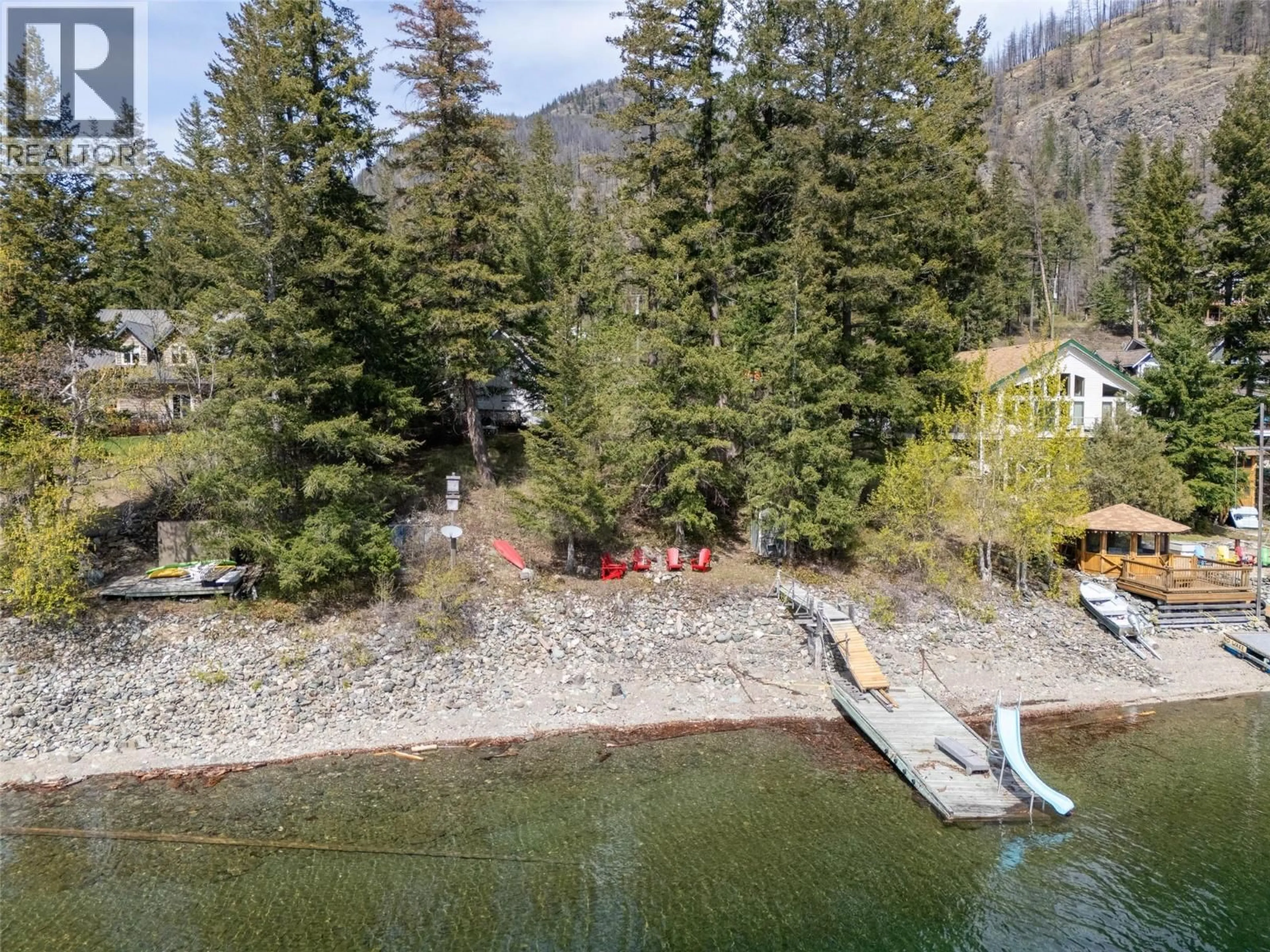 A pic from outside/outdoor area/front of a property/back of a property/a pic from drone, water/lake/river/ocean view for 19 - 2900 RAWSON ROAD, Chase British Columbia V0E1M0