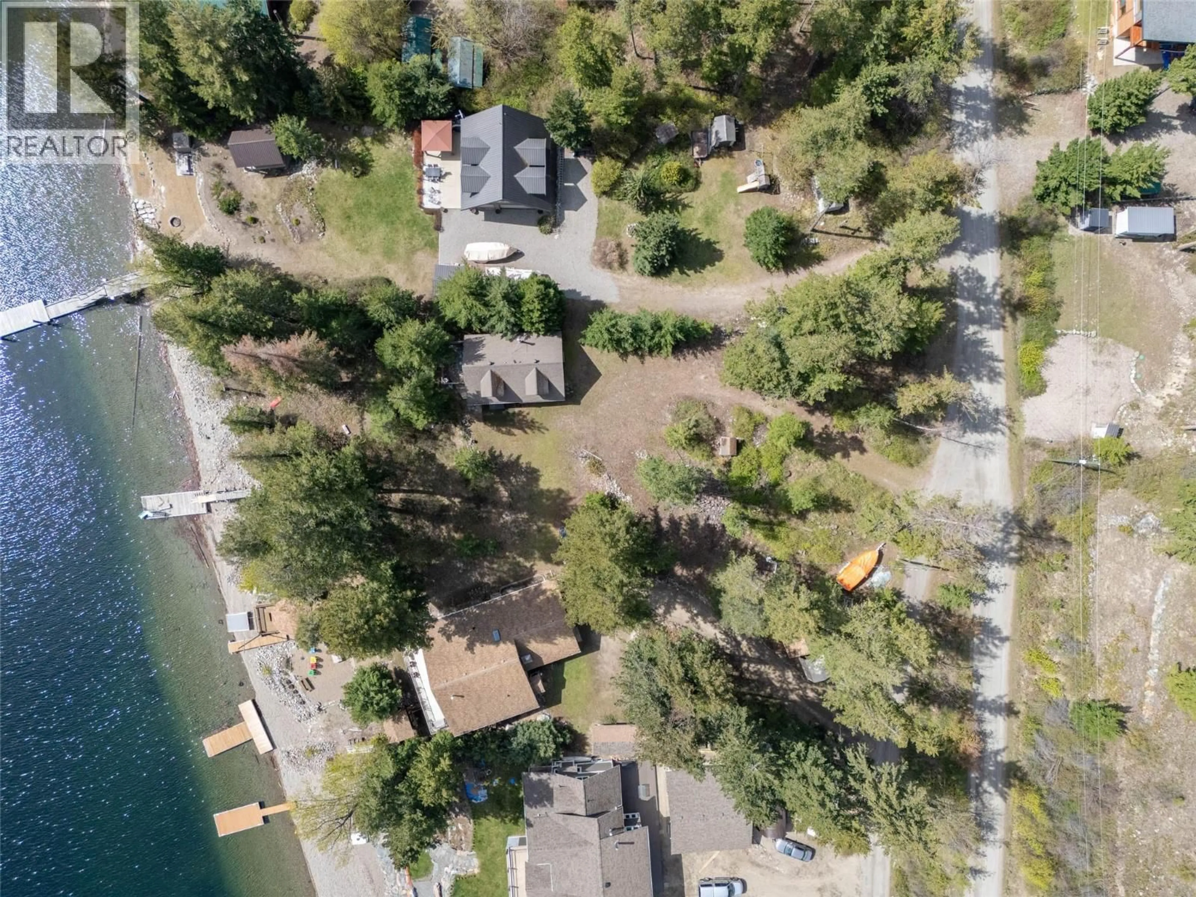 A pic from outside/outdoor area/front of a property/back of a property/a pic from drone, water/lake/river/ocean view for 19 - 2900 RAWSON ROAD, Chase British Columbia V0E1M0