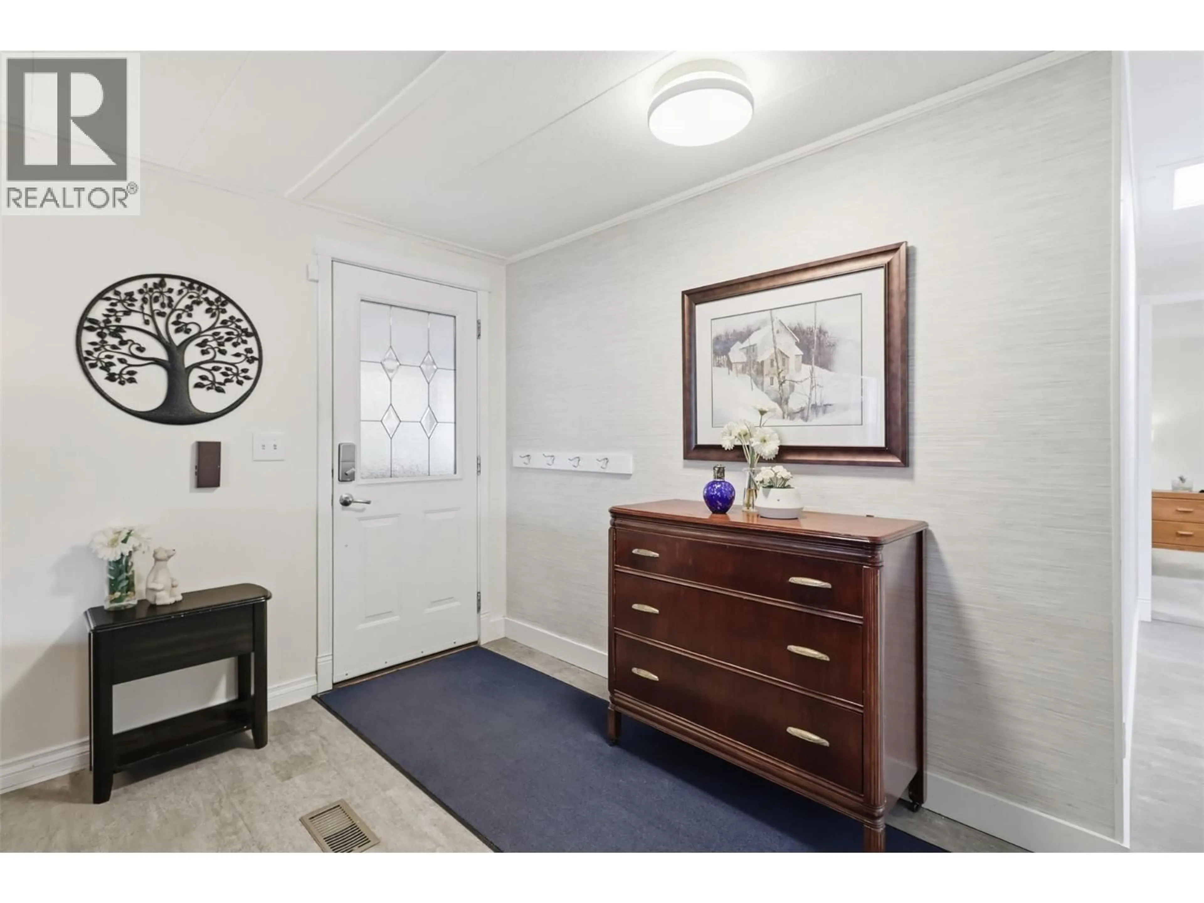 Indoor entryway for 141 - 2401 ORD ROAD, Kamloops British Columbia V2B7V8