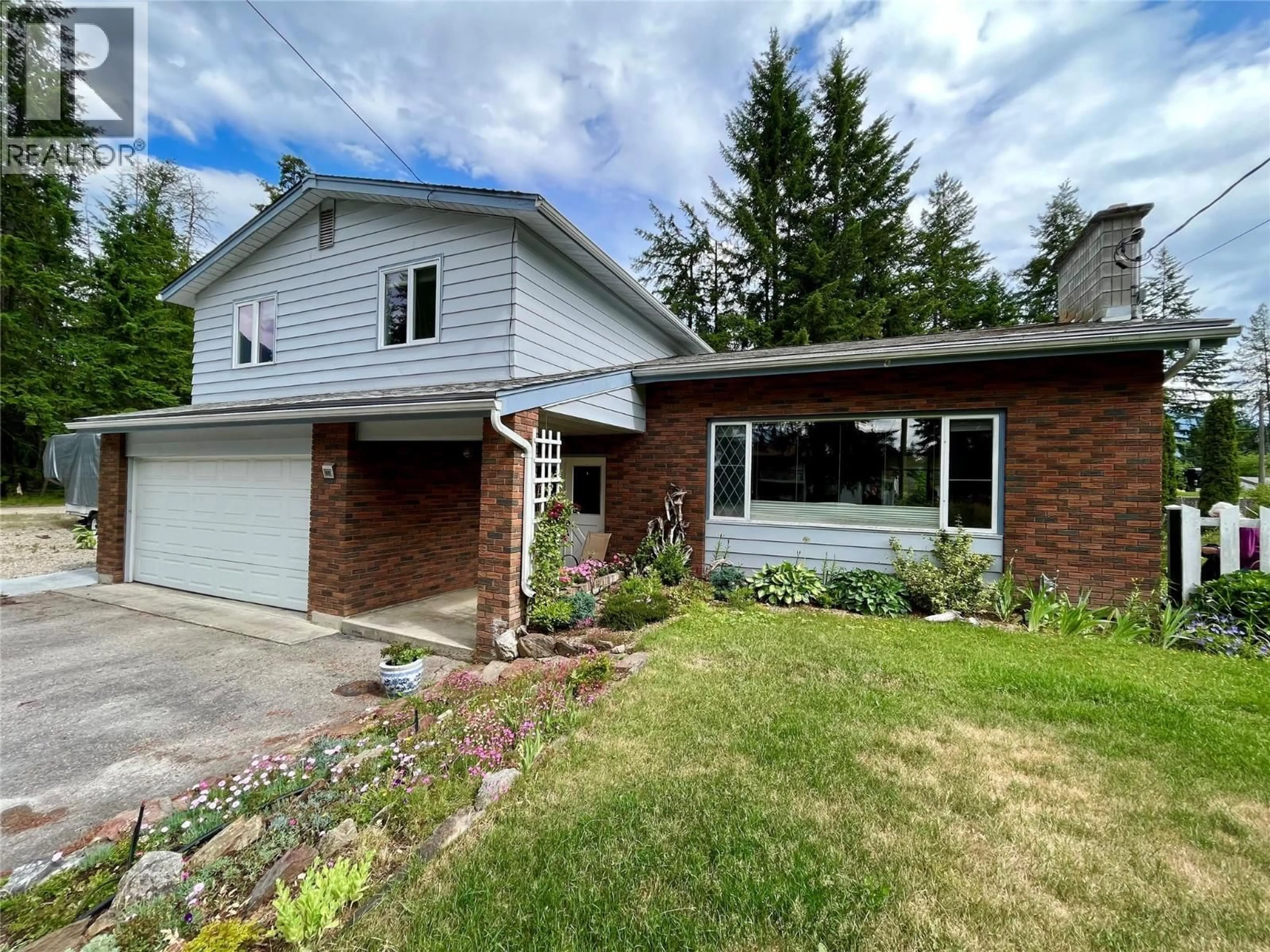 Unknown for 609 10TH AVENUE NORTHWEST, Nakusp British Columbia V0G1R0