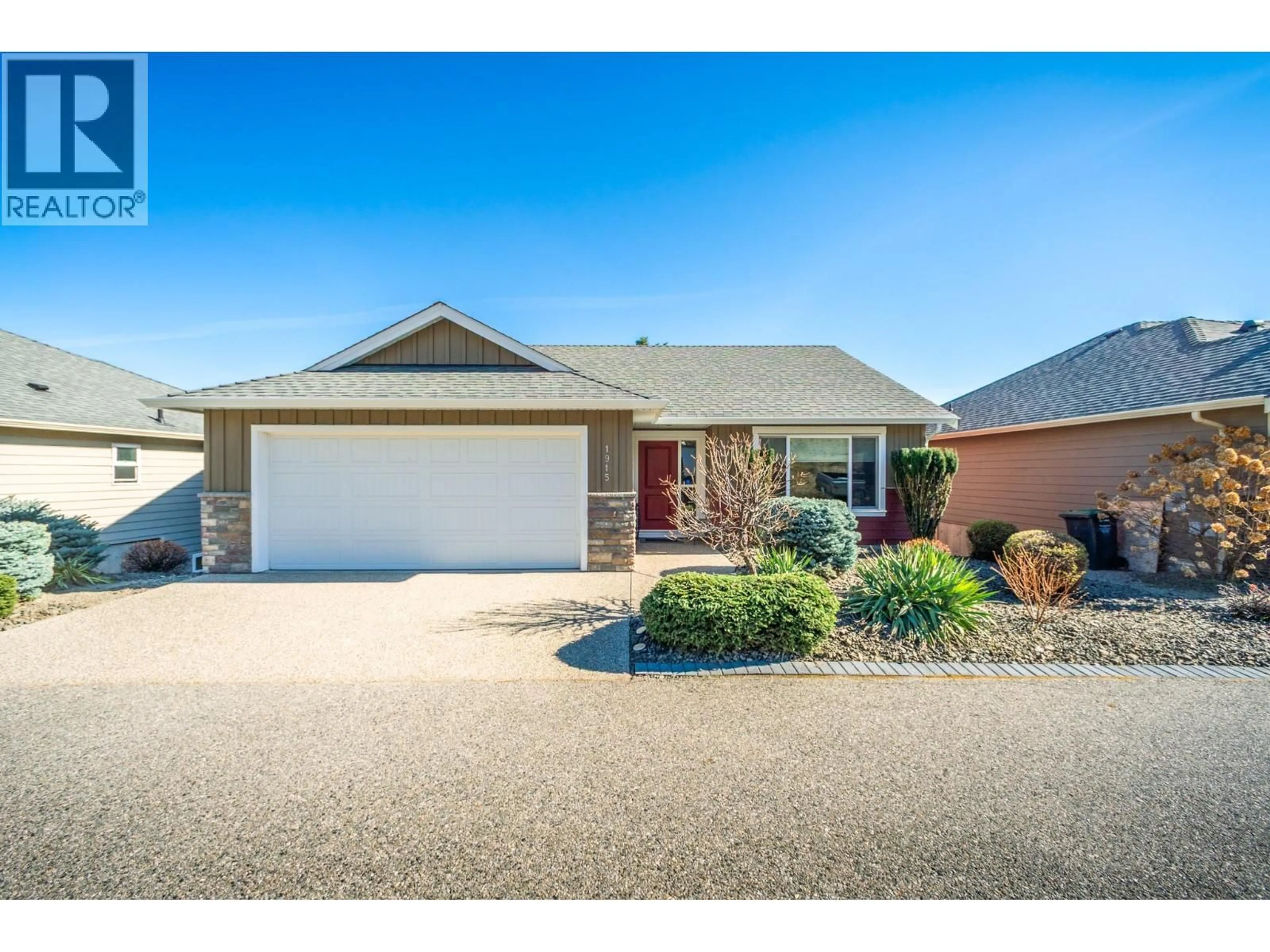 Unknown for 1915 ROSEALEE LANE, West Kelowna British Columbia V1Z4C7