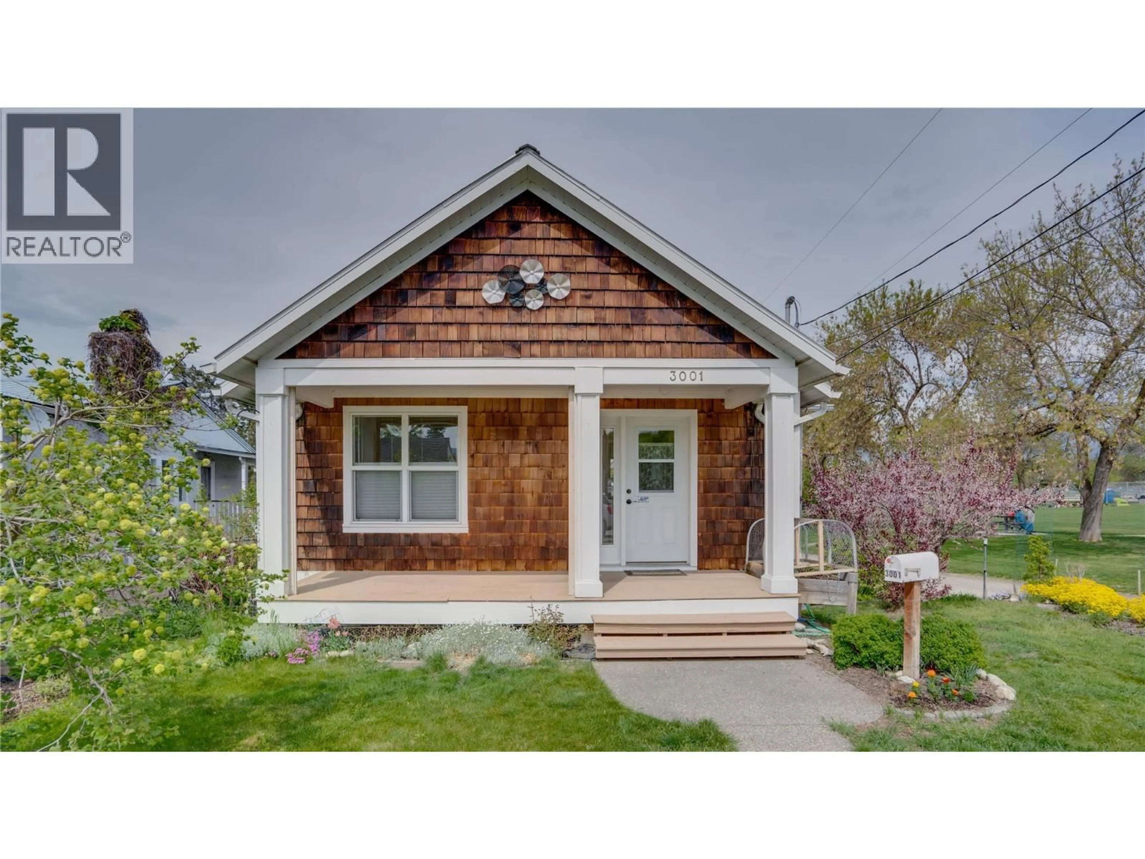 Home with brick exterior material, street for 3001 18 AVENUE, Vernon British Columbia V1T1C4