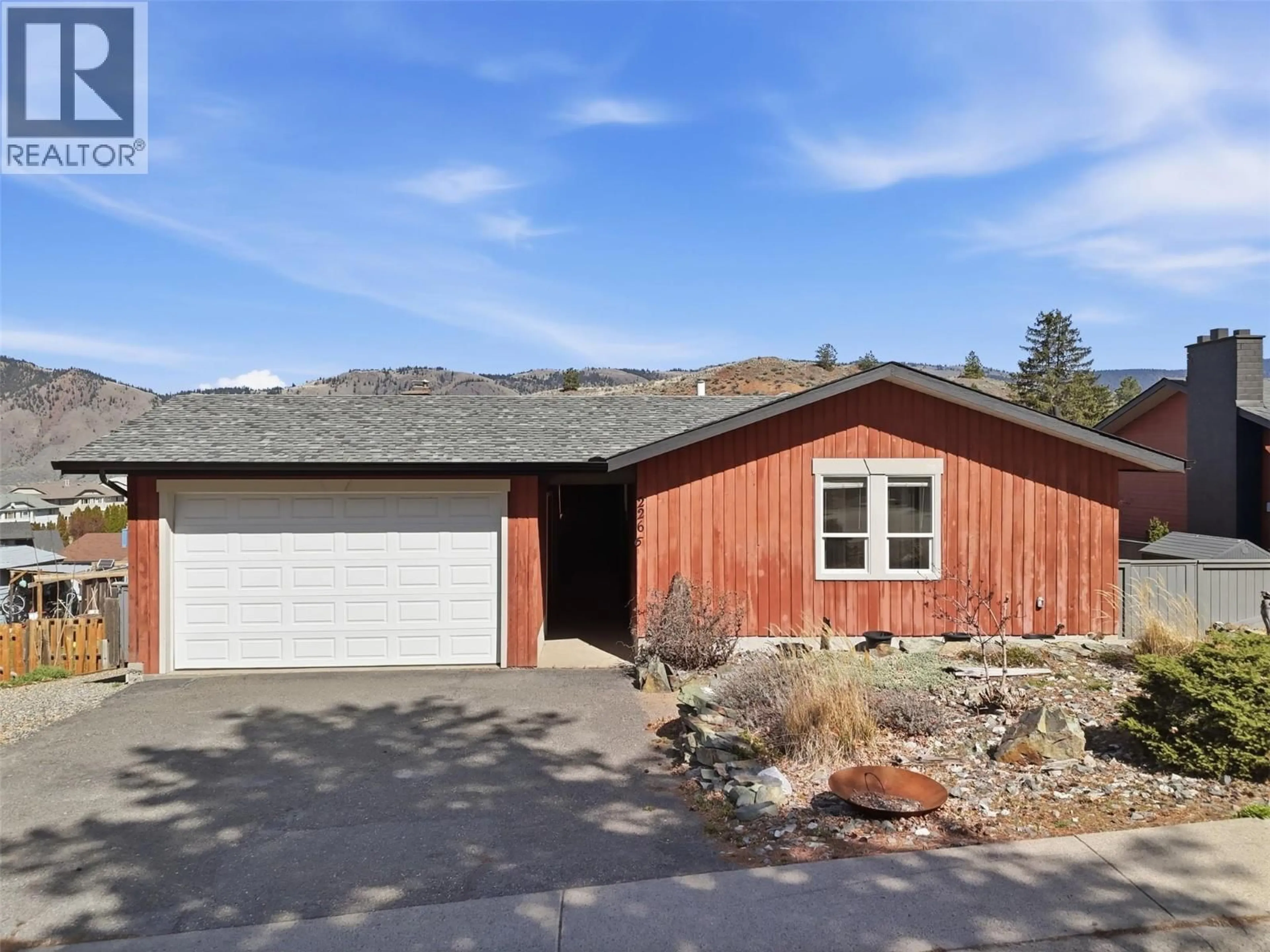 Home with vinyl exterior material, street for 2266 OMINECA DRIVE, Kamloops British Columbia V2E1T9