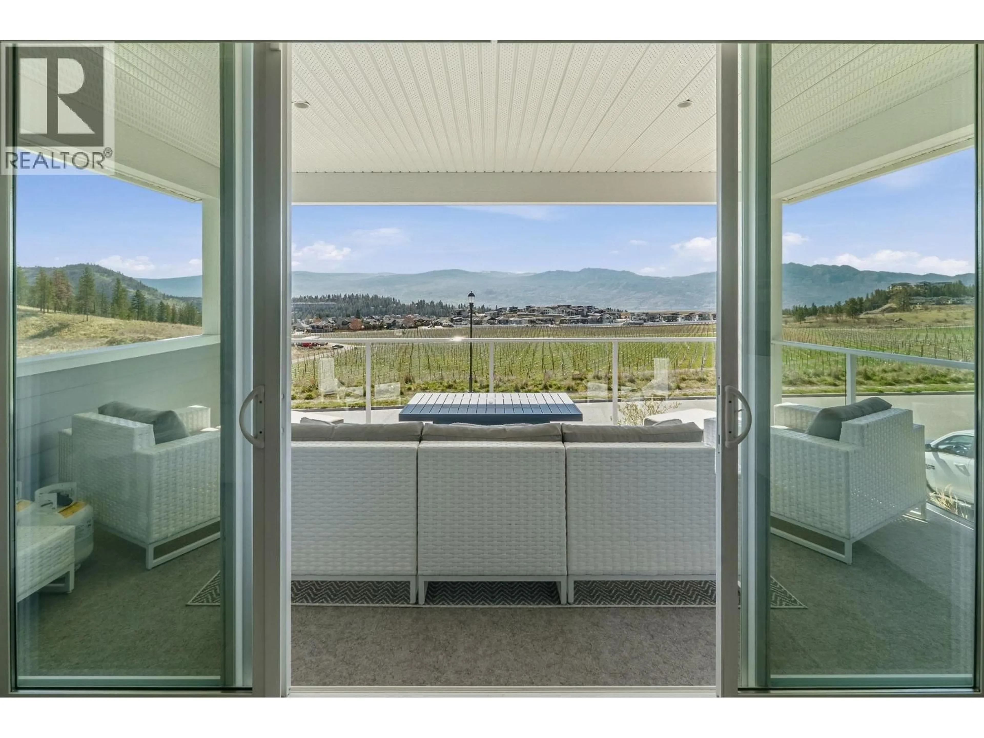 Unknown for 2612 PARAMOUNT DRIVE, West Kelowna British Columbia V4T3N3