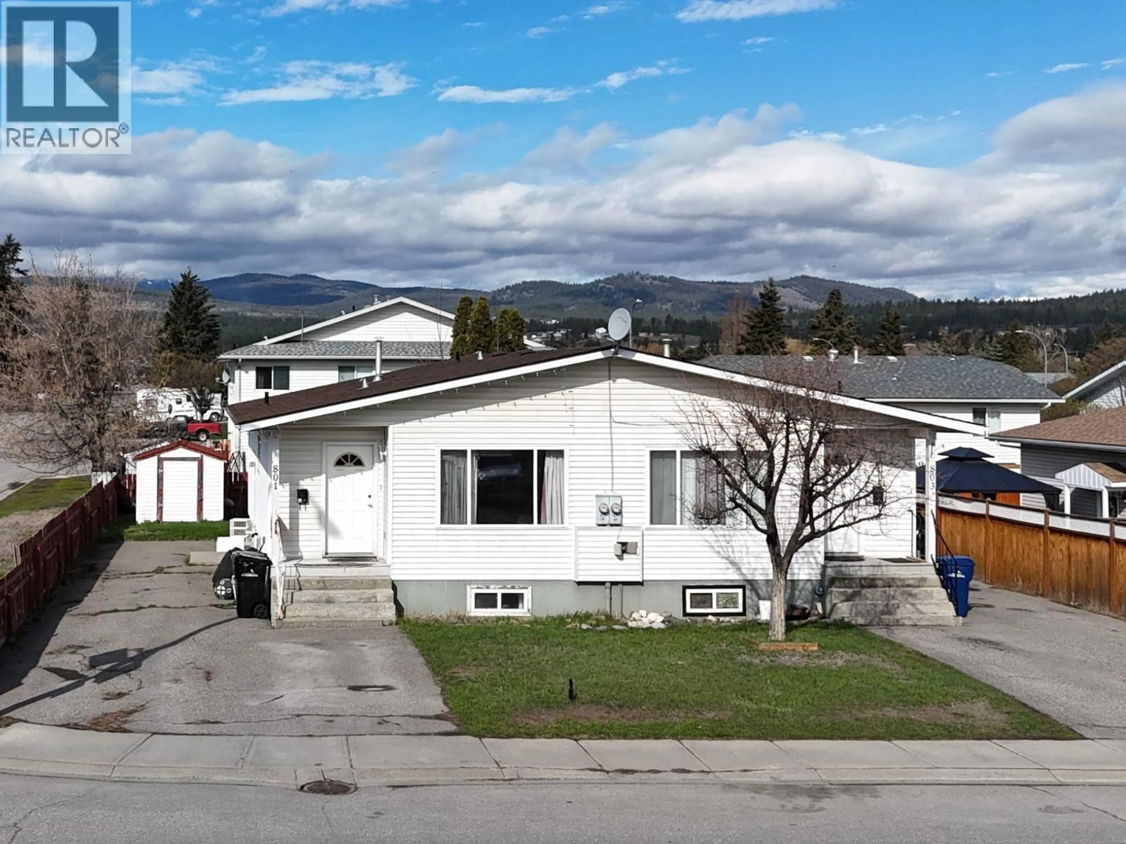 A pic from outside/outdoor area/front of a property/back of a property/a pic from drone, unknown for 801 24TH AVENUE NORTH, Cranbrook British Columbia V1C6J4