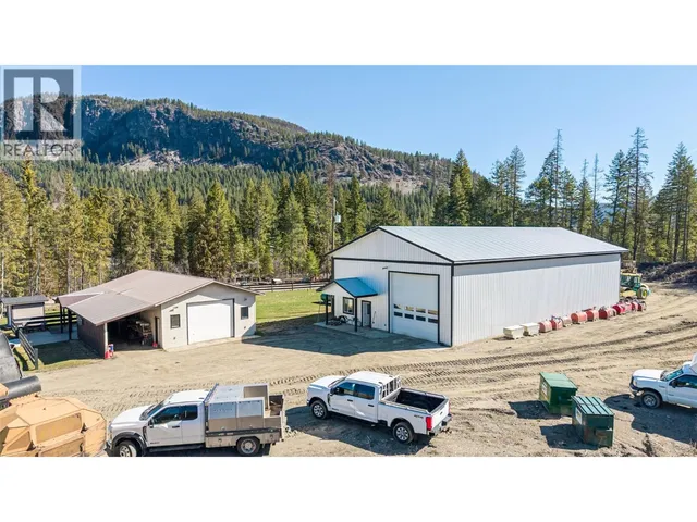 40 GIBSON ROAD, Lumby 2