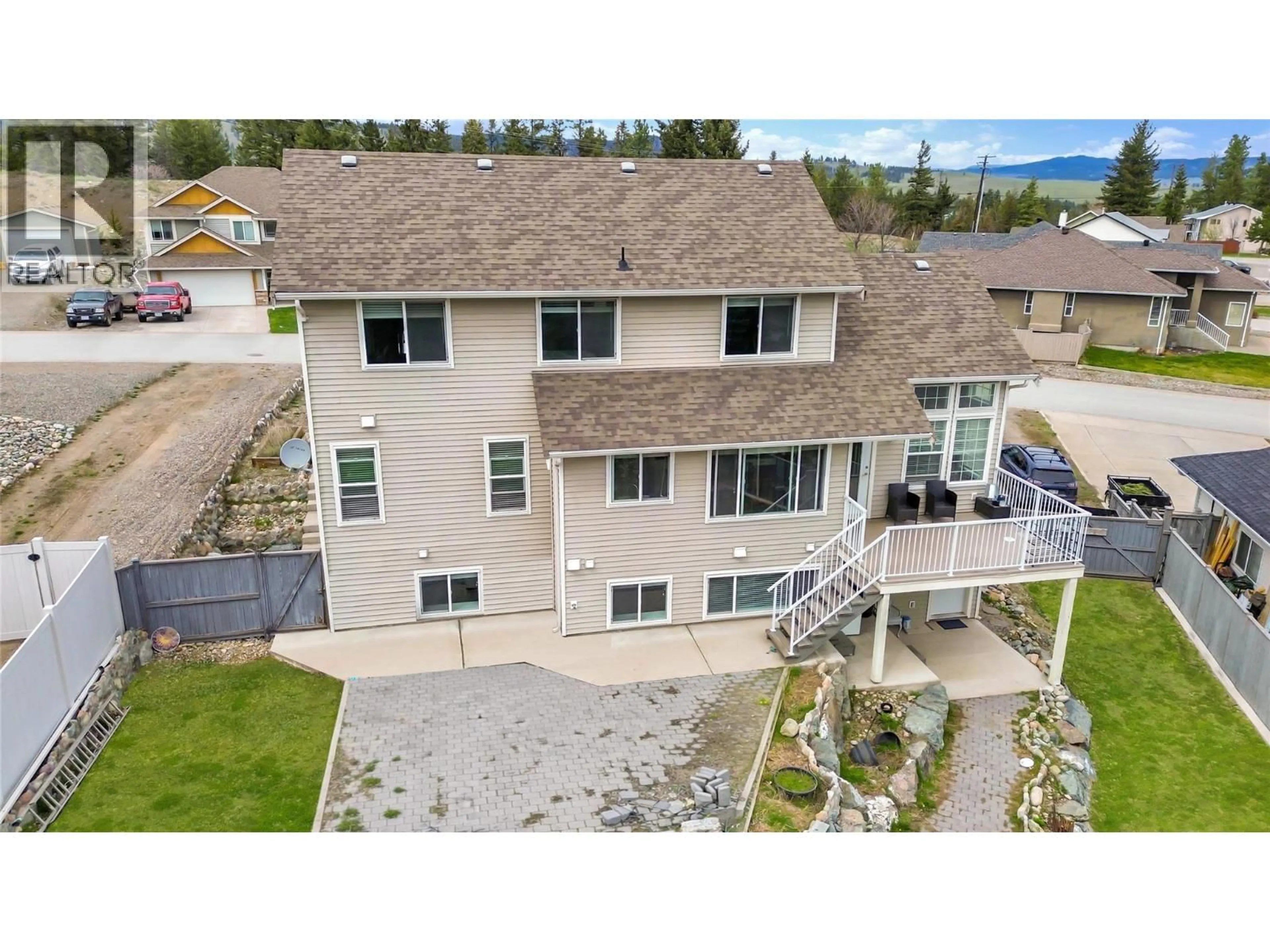 A pic from outside/outdoor area/front of a property/back of a property/a pic from drone, unknown for 201 WESTRIDGE COURT, Princeton British Columbia V0X1W0