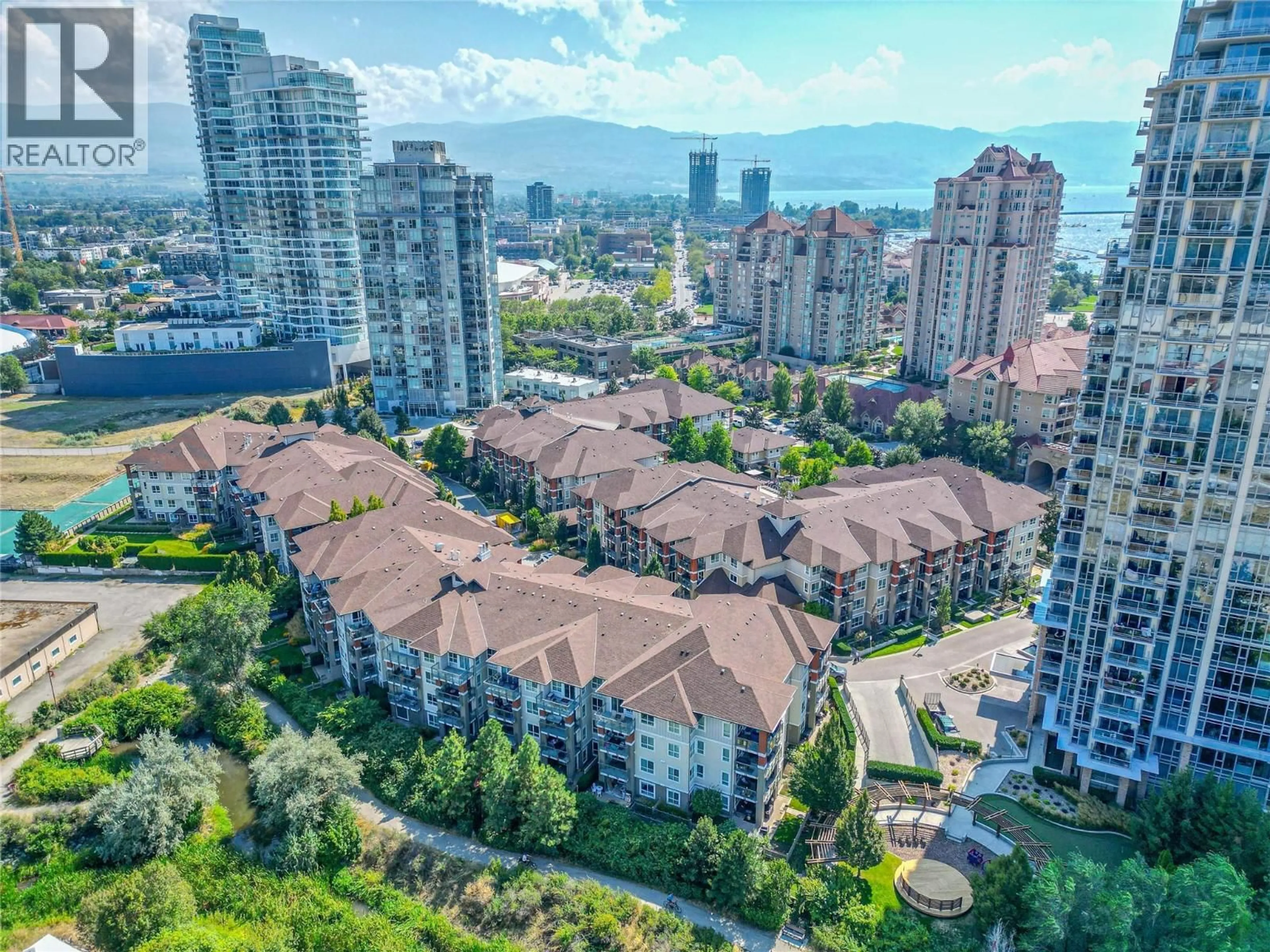 A pic from outside/outdoor area/front of a property/back of a property/a pic from drone, city buildings view from balcony for 435 - 1099 SUNSET DRIVE, Kelowna British Columbia V1Y9Z2