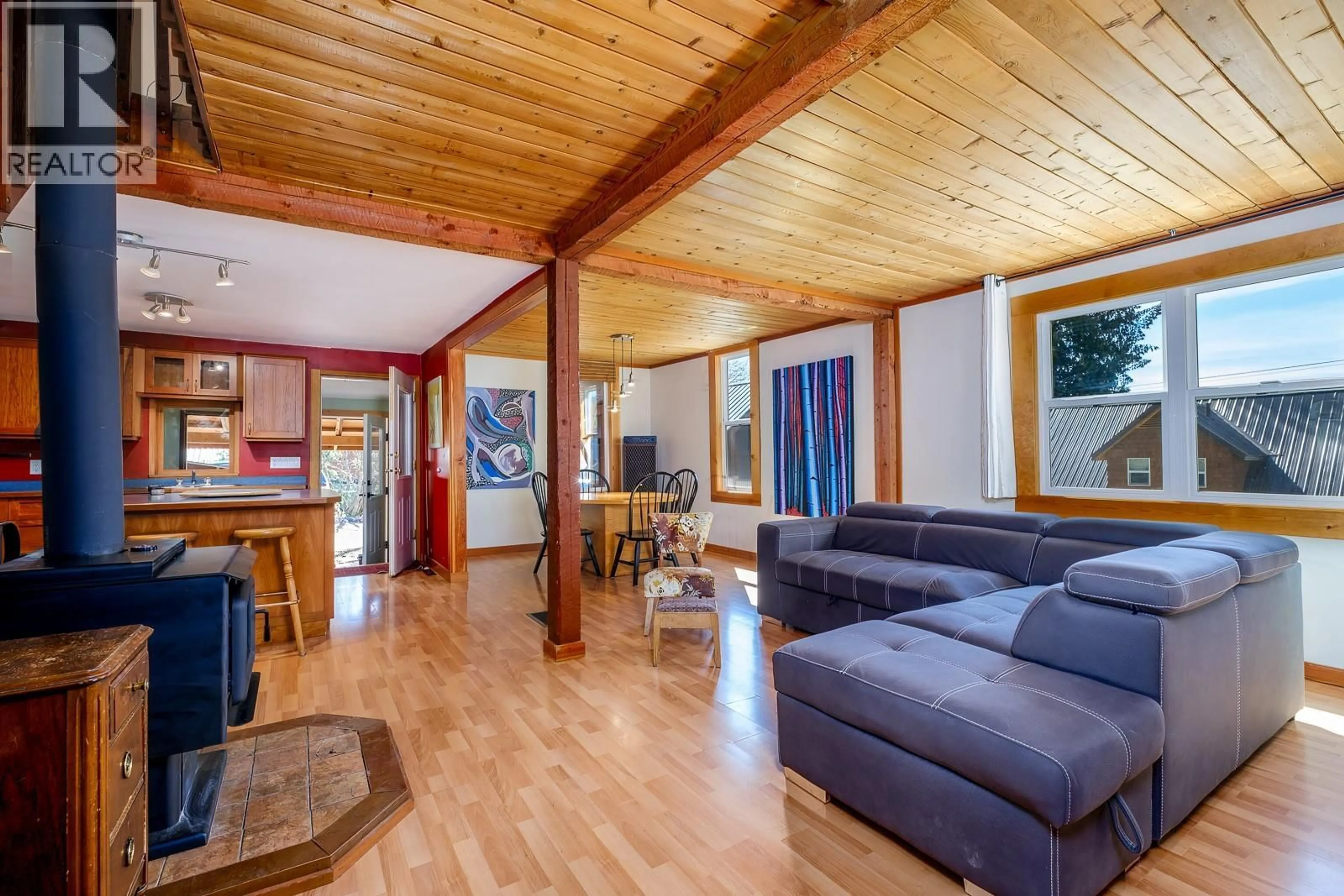 Unknown for 2034 CLIFF STREET, Rossland British Columbia V0G1Y0