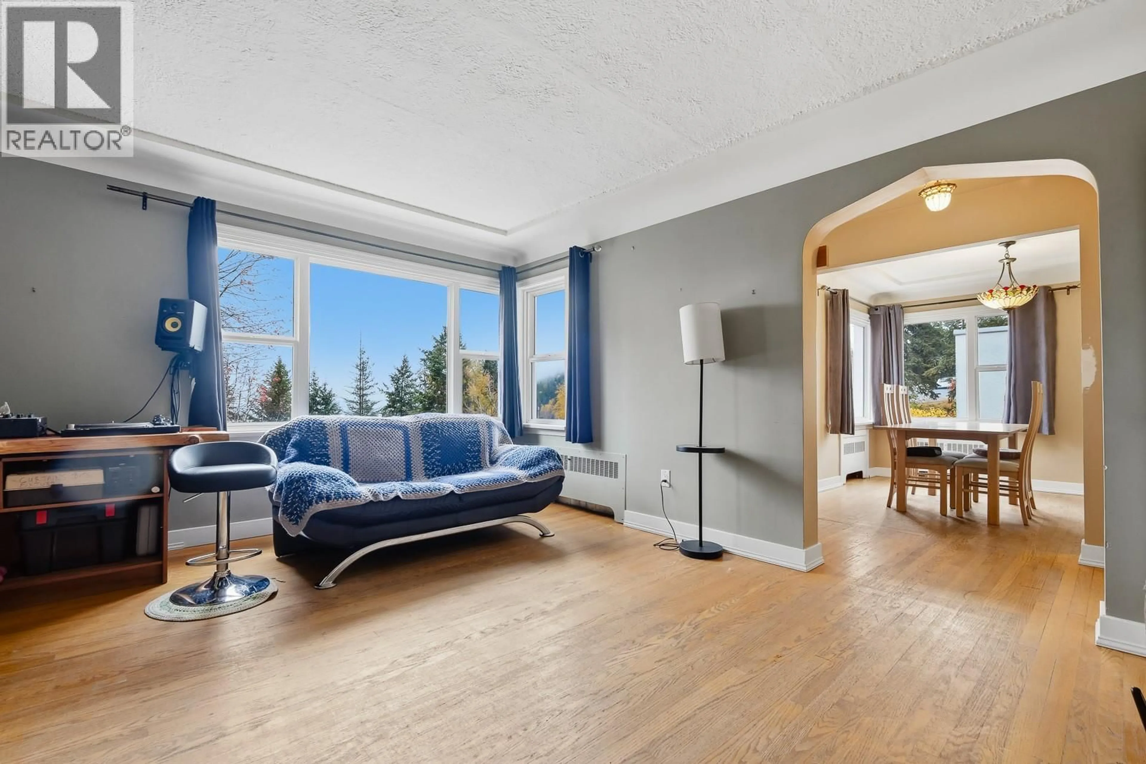 Living room with furniture, unknown for 2260 LEROI AVENUE, Rossland British Columbia V0G1Y0