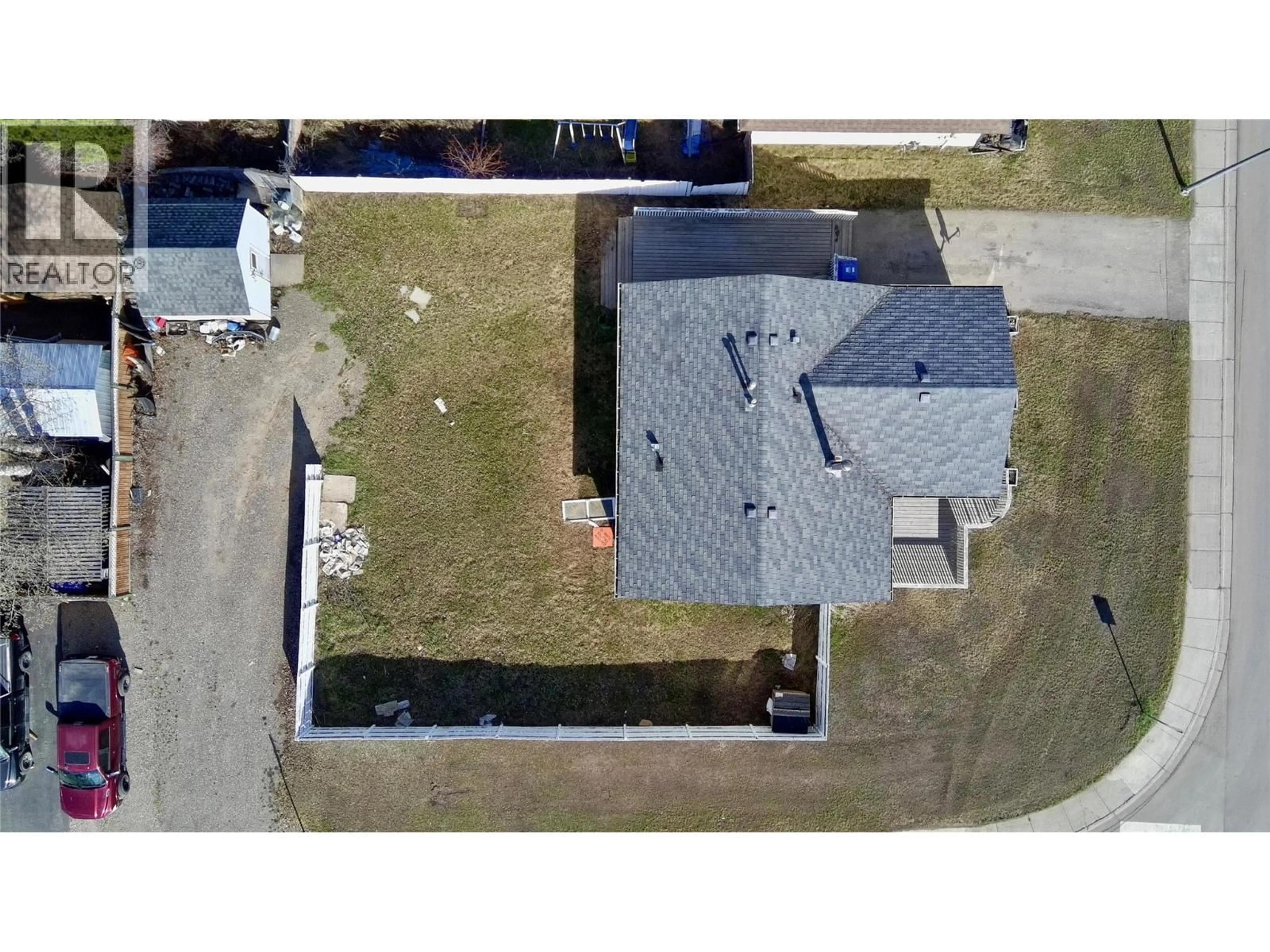 A pic from outside/outdoor area/front of a property/back of a property/a pic from drone, street for 167 BERGERON DRIVE, Tumbler Ridge British Columbia V0C2W0