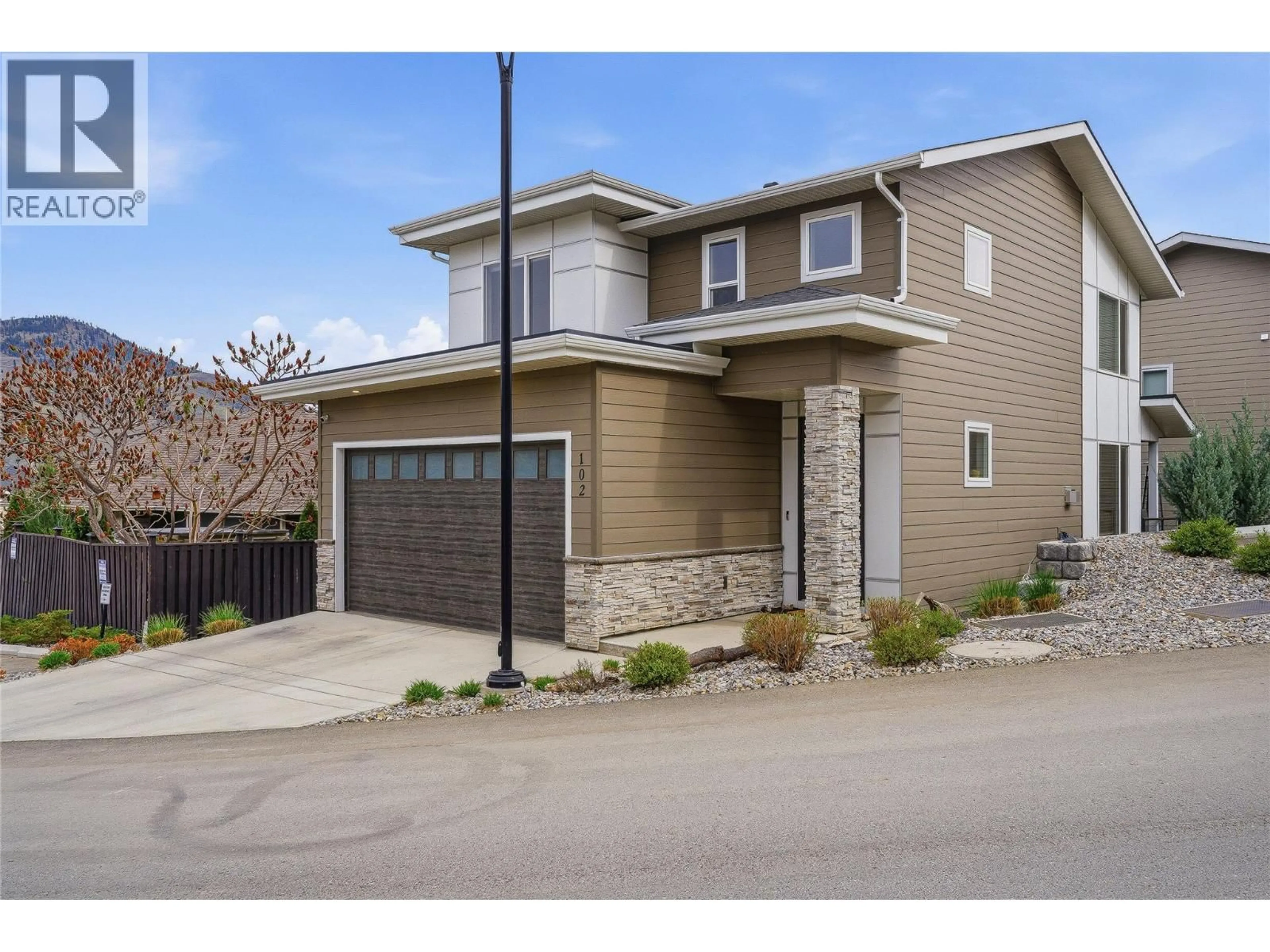 Home with brick exterior material, street for 102 - 2045 STAGECOACH DRIVE, Kamloops British Columbia V2B0H8
