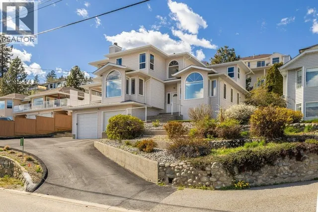 5226 CLARENCE ROAD, Peachland 2