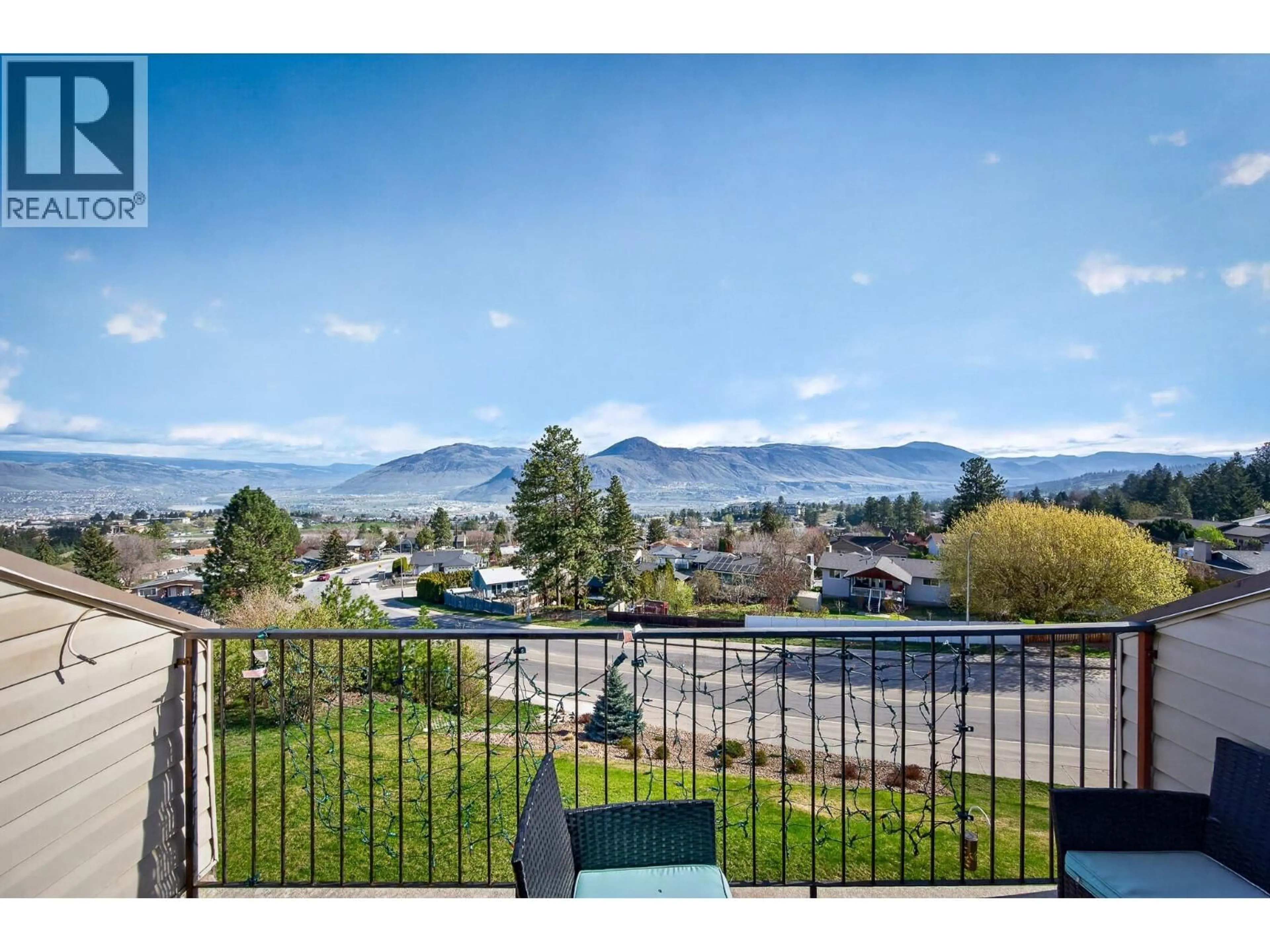 A pic from outside/outdoor area/front of a property/back of a property/a pic from drone, mountain view for 31 - 1750 SUMMIT DRIVE, Kamloops British Columbia V2E1Y1