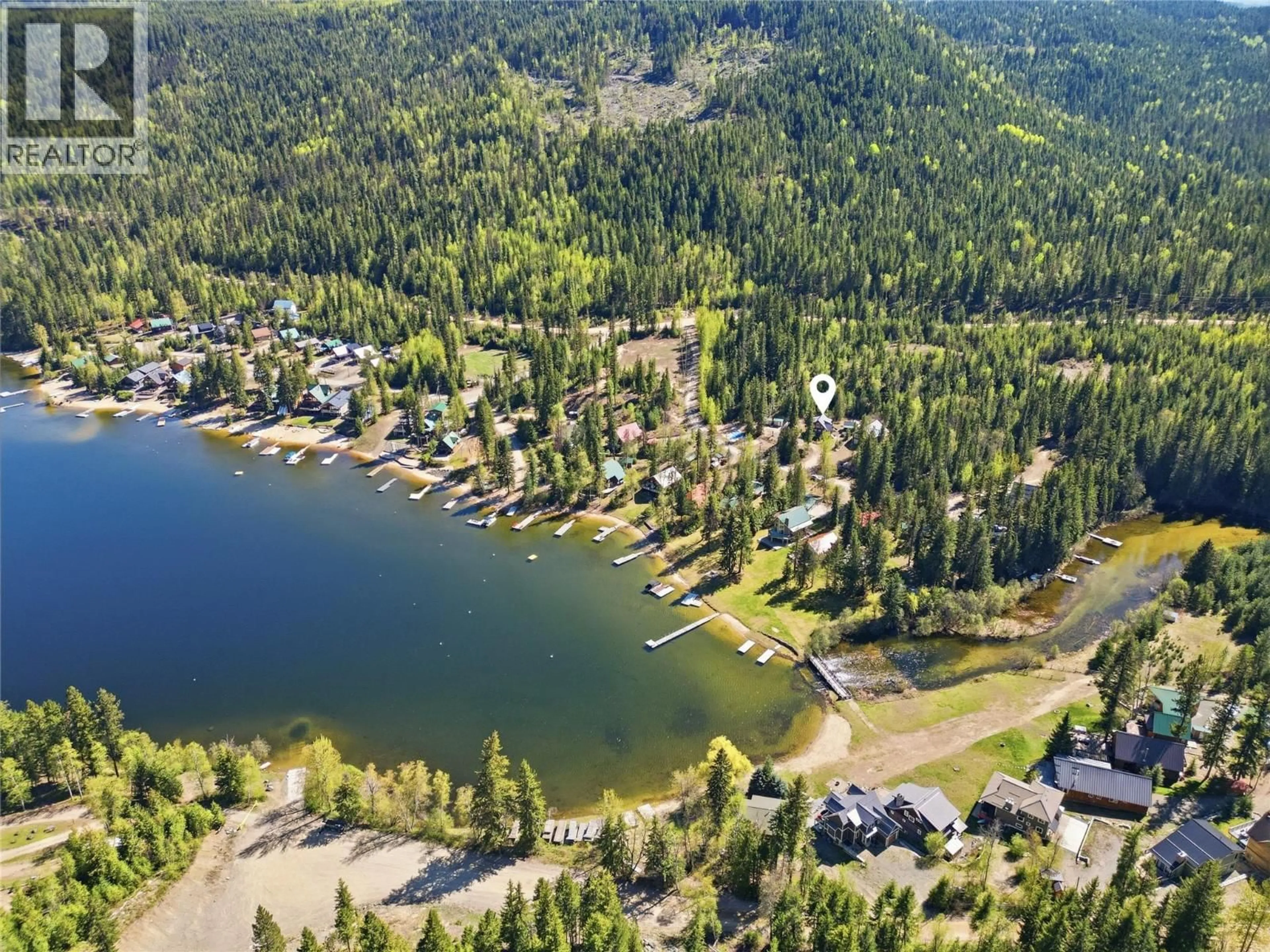 A pic from outside/outdoor area/front of a property/back of a property/a pic from drone, water/lake/river/ocean view for 4285 BARRIERE LAKE FS E ROAD, Barriere British Columbia V0E1E1
