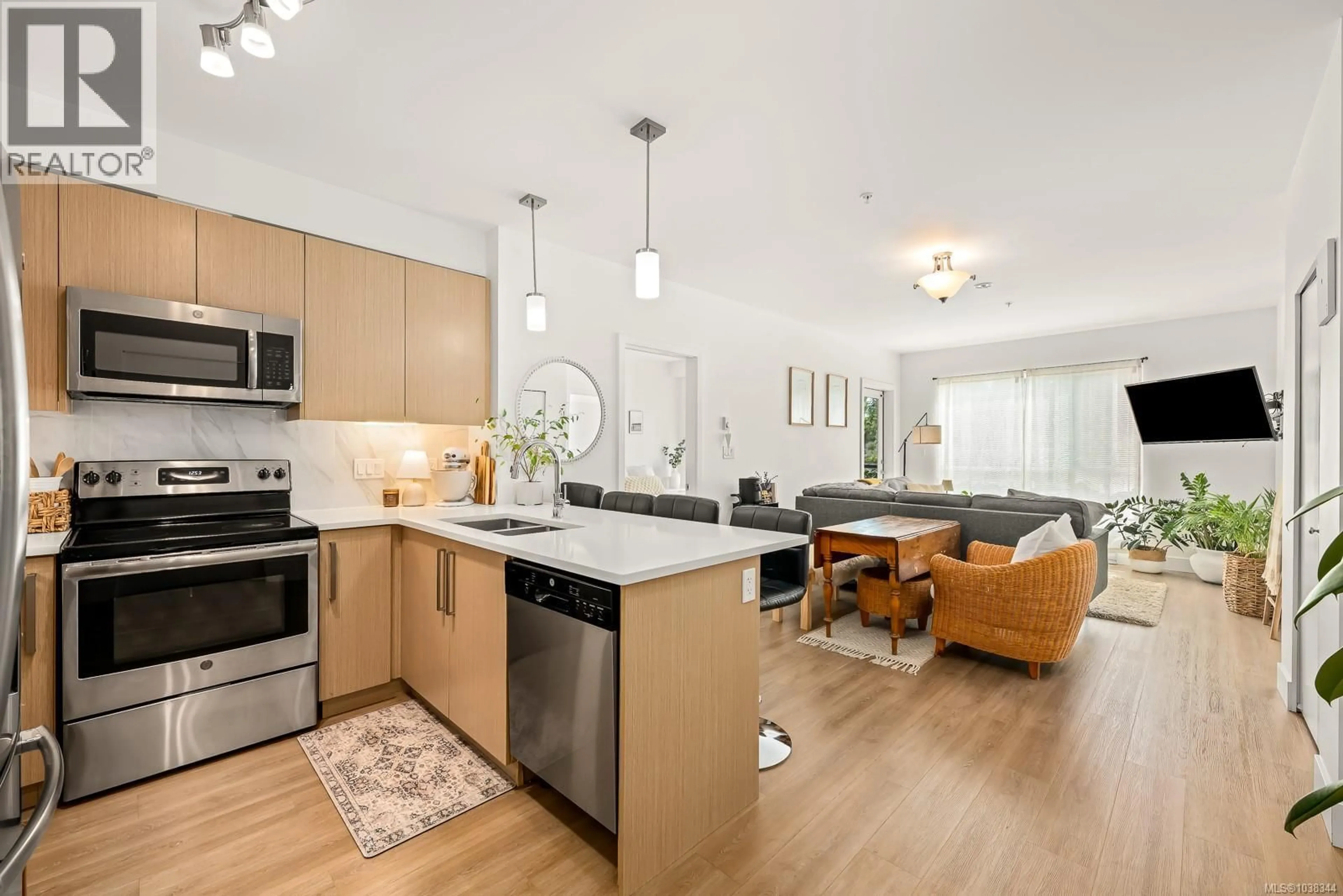 Open concept kitchen, unknown for 308 - 3070 KILPATRICK AVENUE, Courtenay British Columbia V9N0G7