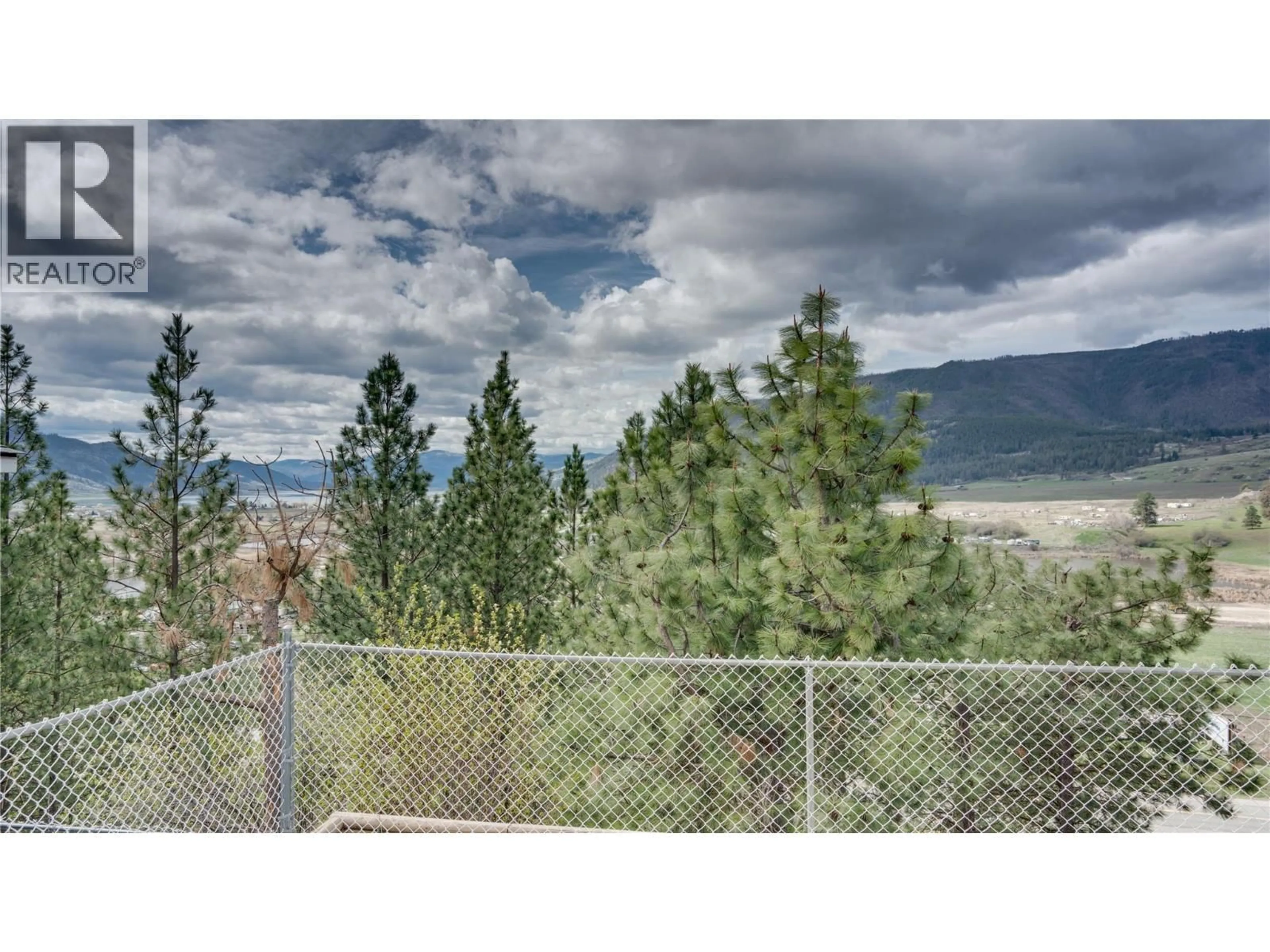 Blurry image for 15 - 9510 HIGHWAY 97N HIGHWAY, Vernon British Columbia V1H1R8