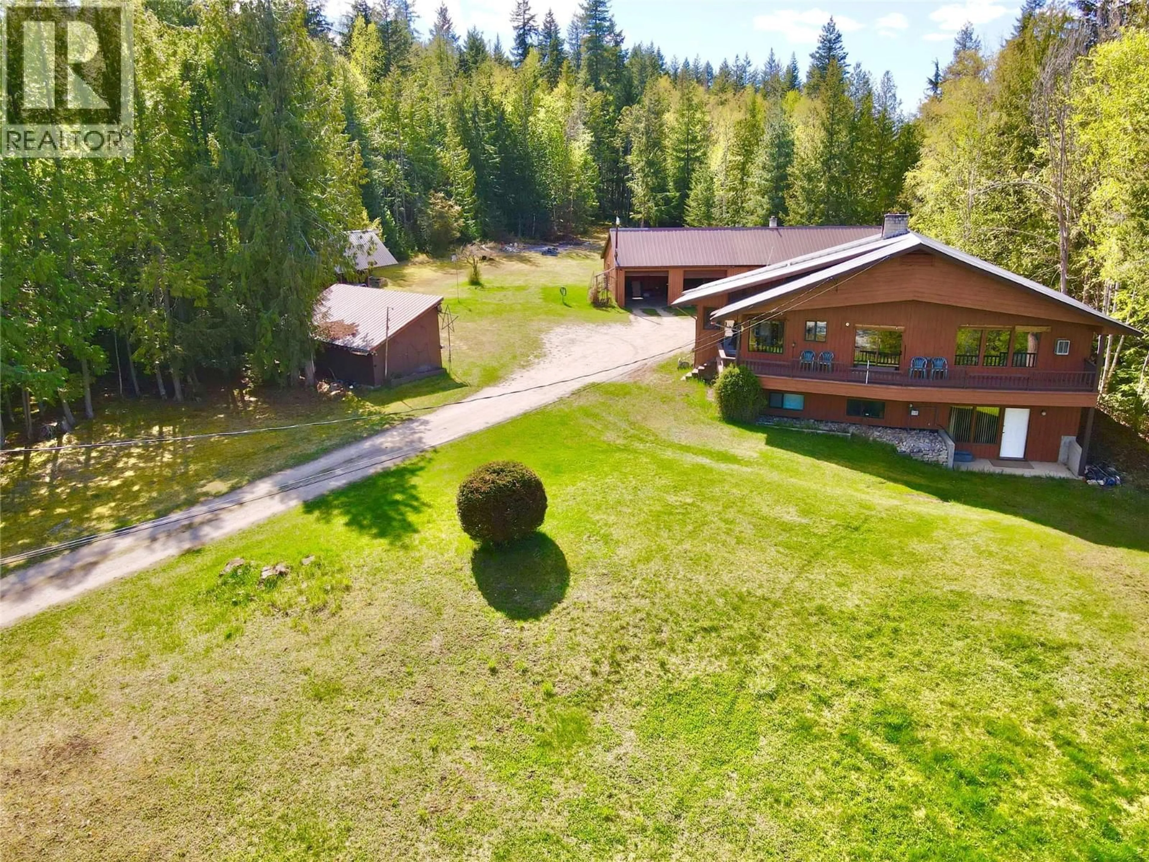 A pic from outside/outdoor area/front of a property/back of a property/a pic from drone, forest/trees view for 2793 WHITE LAKE ROAD, Sorrento British Columbia V0E2W0