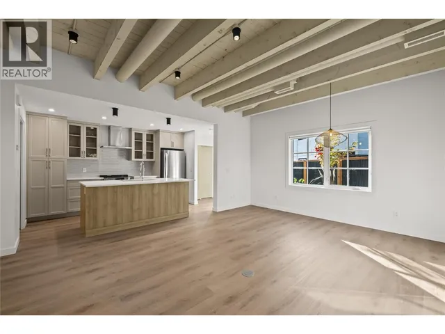 1 - 2957 CONLIN COURT, Kelowna 2