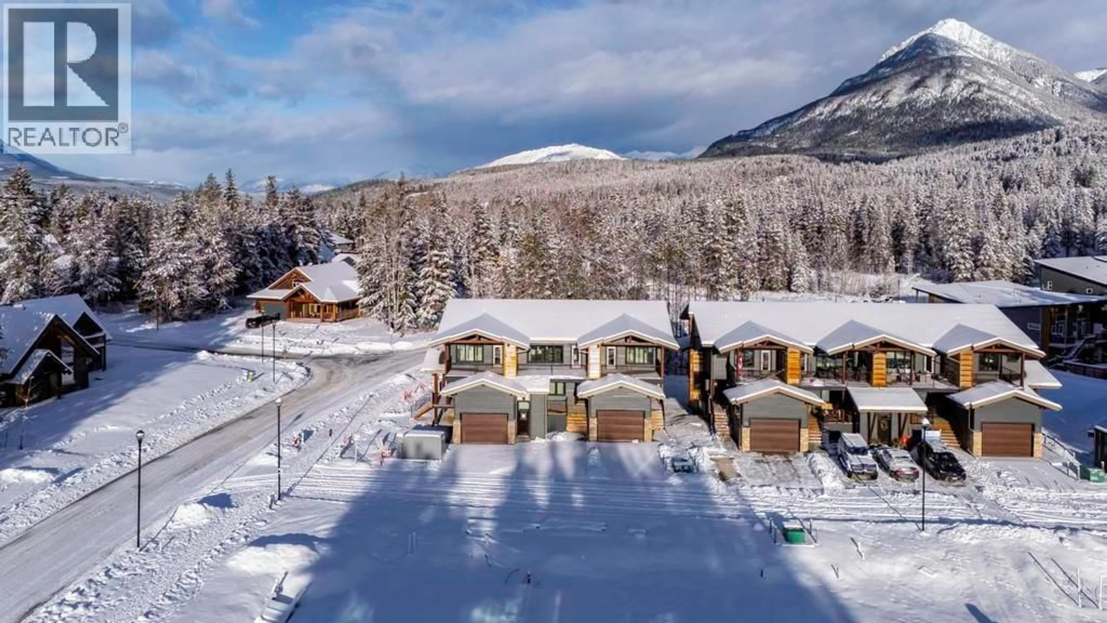 A pic from outside/outdoor area/front of a property/back of a property/a pic from drone, mountain view for 3 - 1444 GRANITE DRIVE, Golden British Columbia V0A1H0