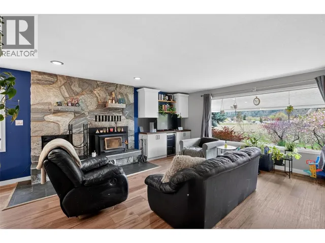 716 MOSLEY PLACE, Okanagan Falls 5