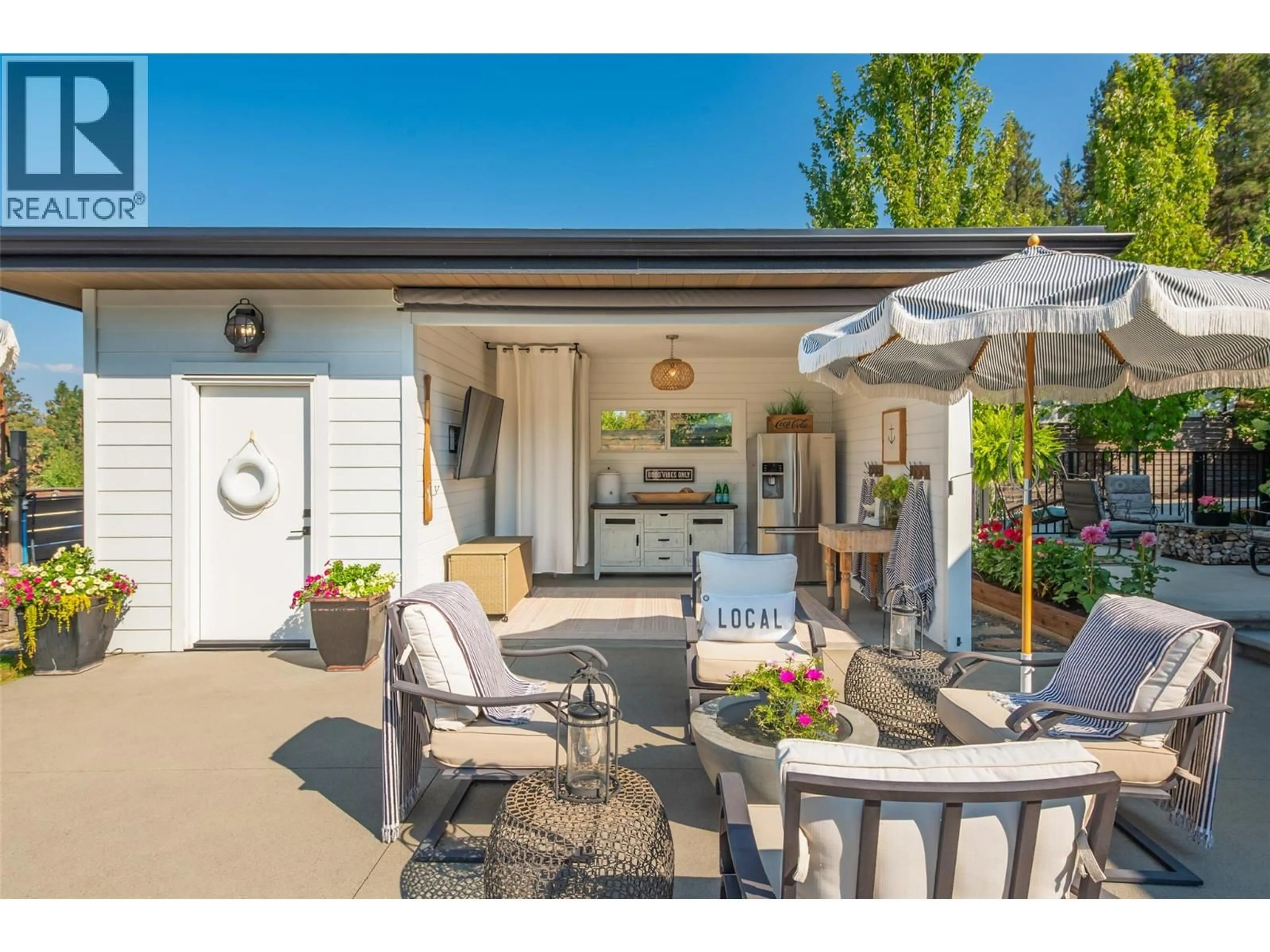 Patio, street for 763 BARNABY ROAD, Kelowna British Columbia V1W4N9