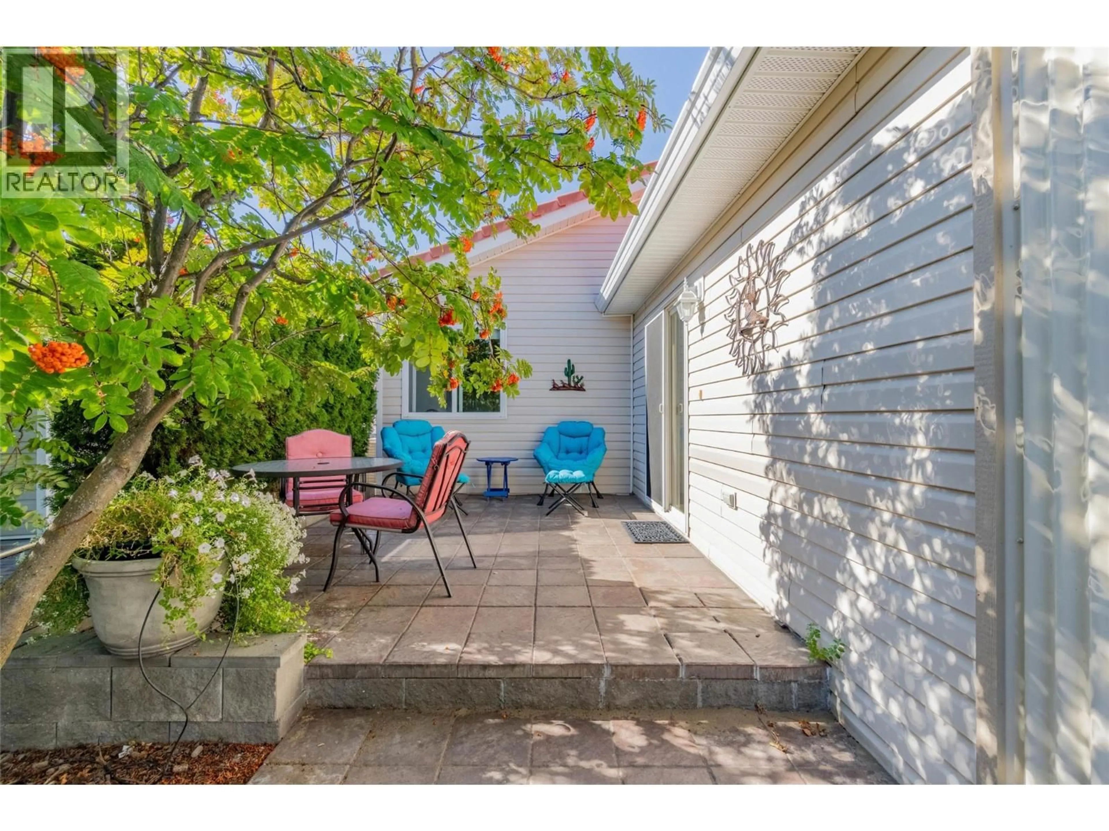 Patio, street for 48 - 9400 115 STREET, Osoyoos British Columbia V0H1V5