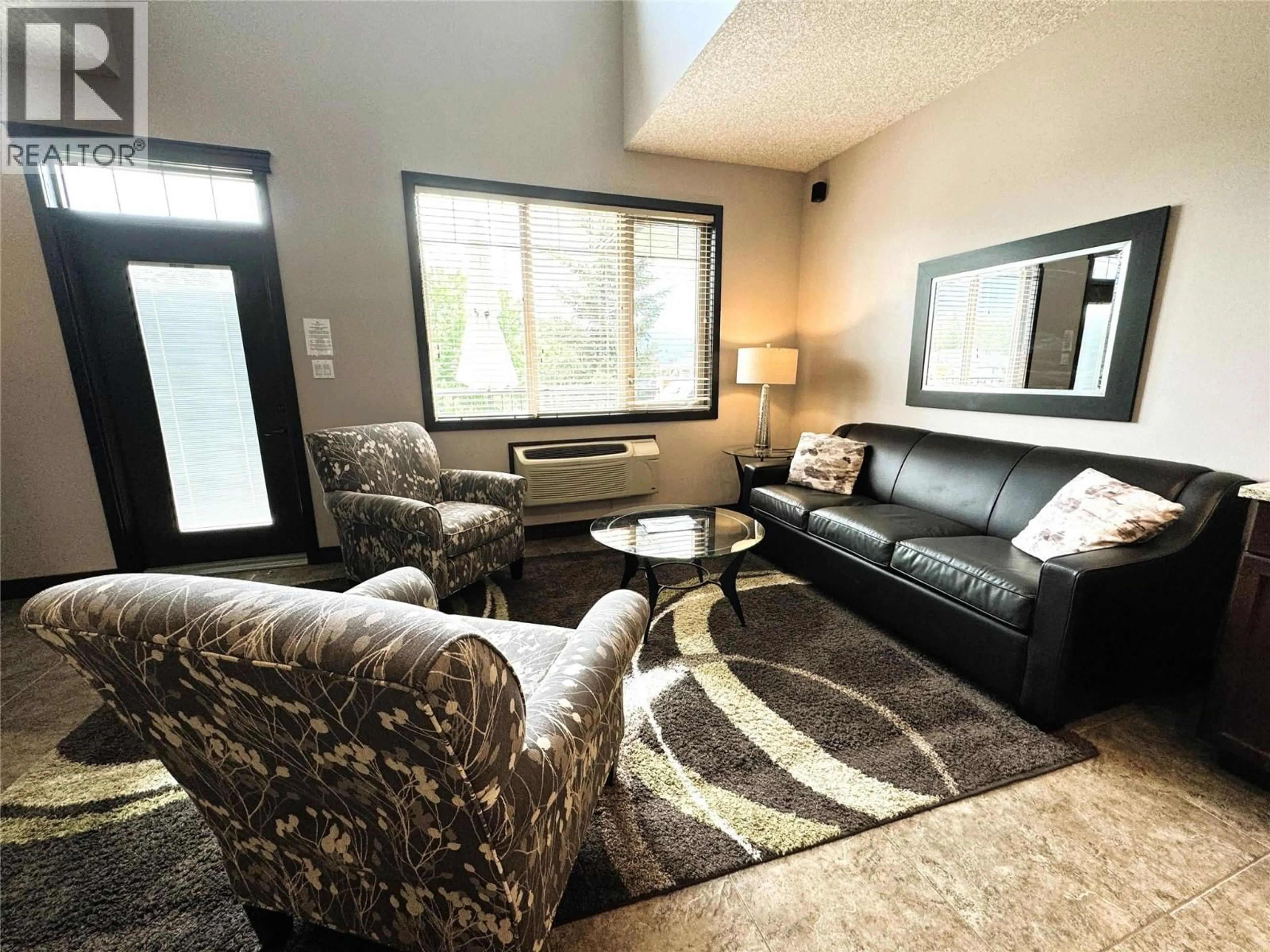 Living room with furniture, unknown for 533B - 500 BIGHORN BOULEVARD, Radium Hot Springs British Columbia V0A1M0