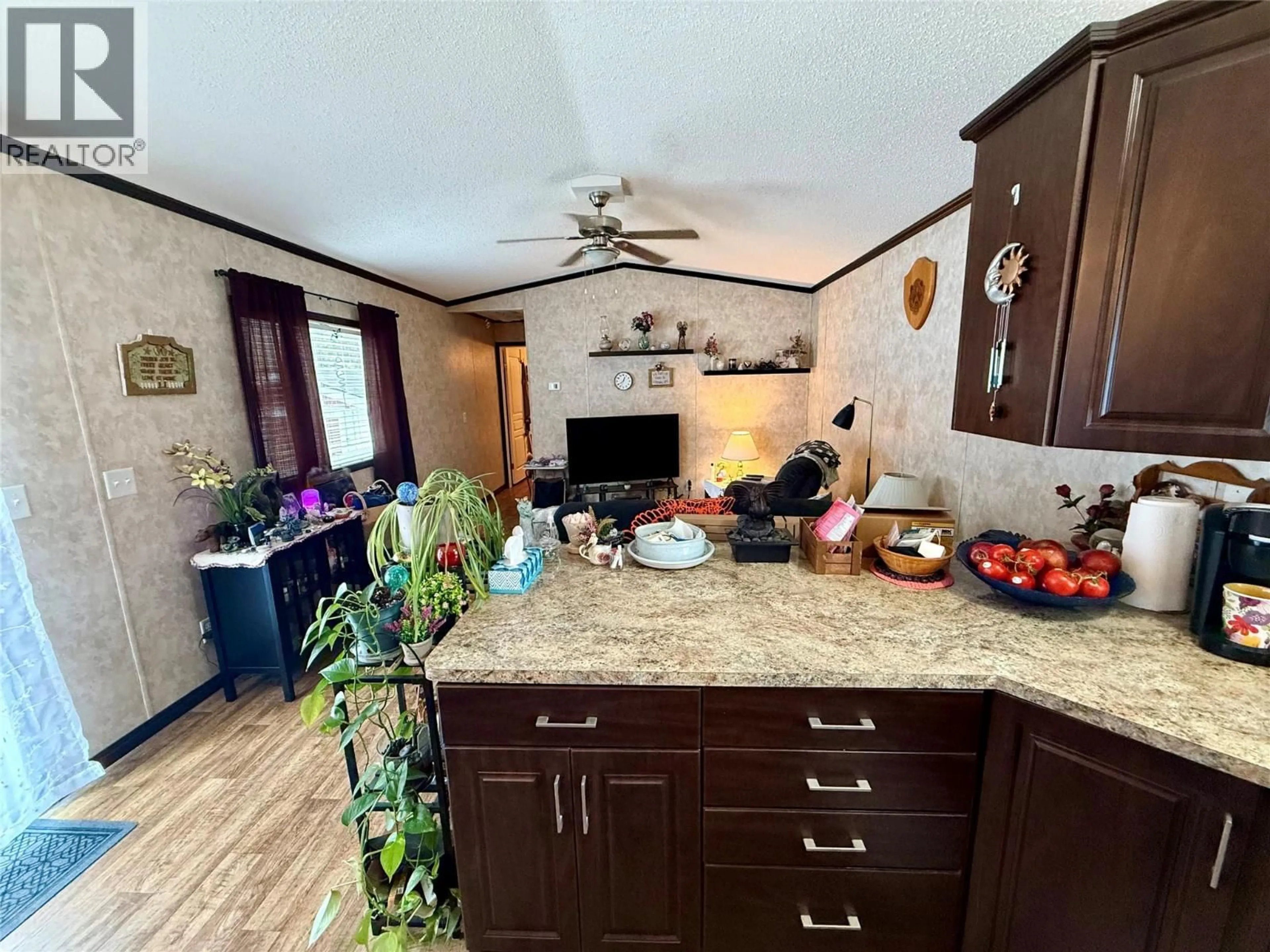 Open concept kitchen, unknown for 20 - 500 16TH AVENUE, Genelle British Columbia V0G1G0