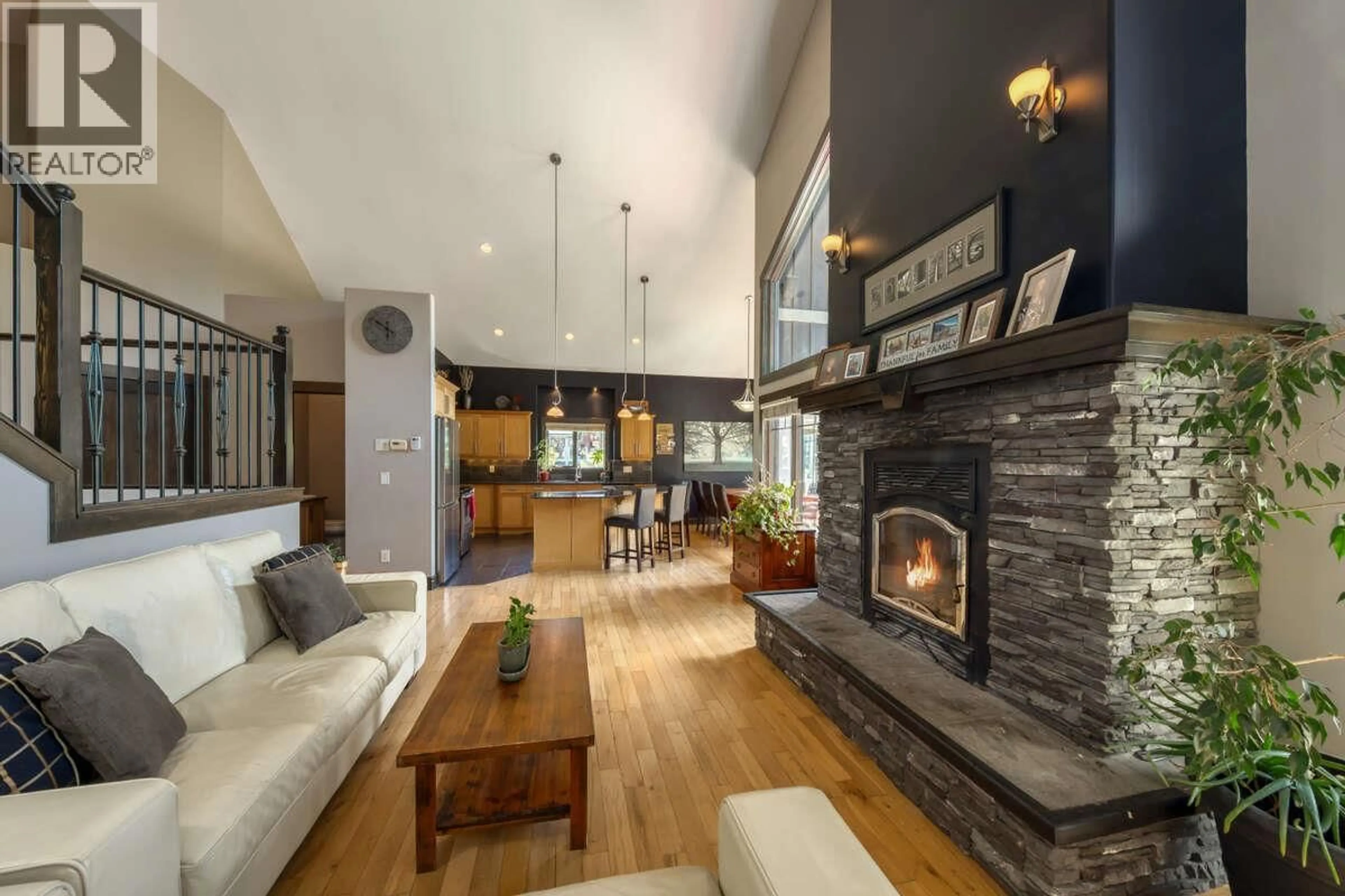 Unknown for 2576 SANDSTONE OTHER, Invermere British Columbia V0A1K6