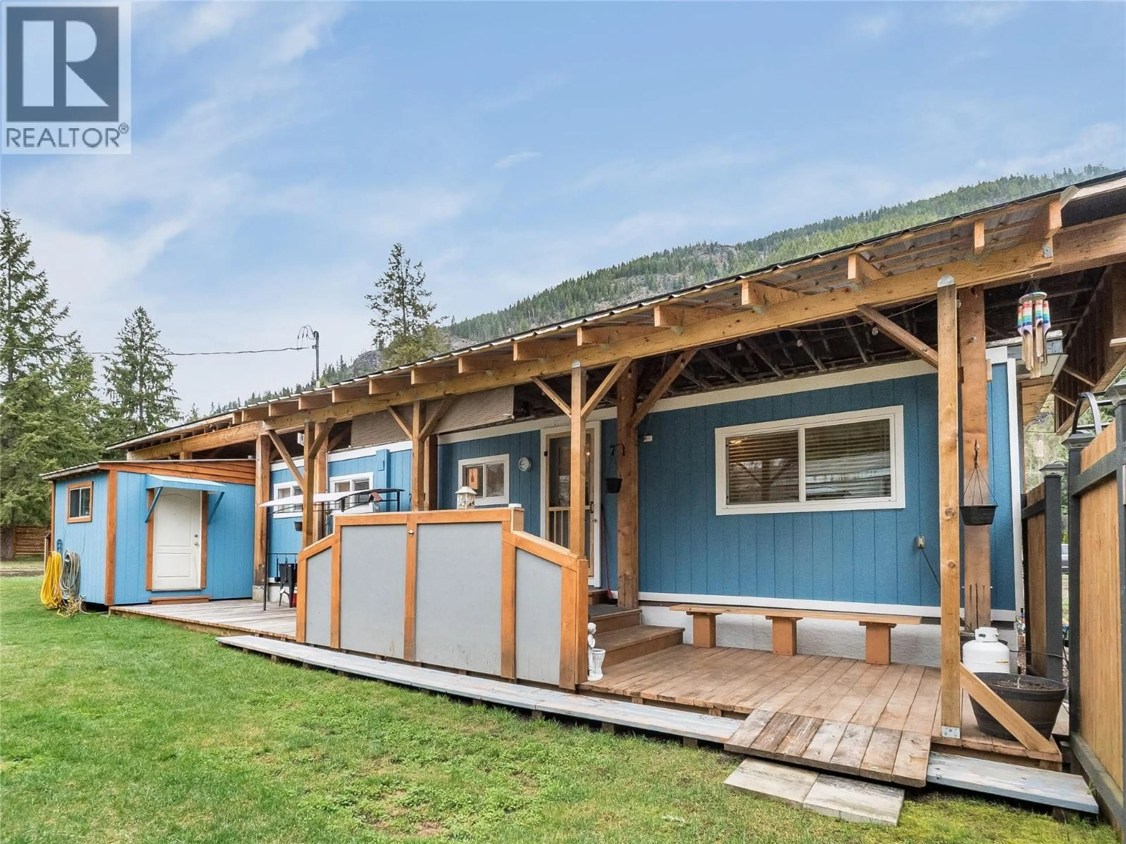 Unknown for 8 - 916 AIRPORT ROAD, Salmo British Columbia V0G1Z0