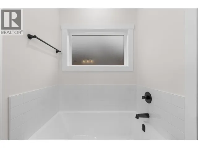10 - 231 20 STREET NORTHEAST, Salmon Arm 3