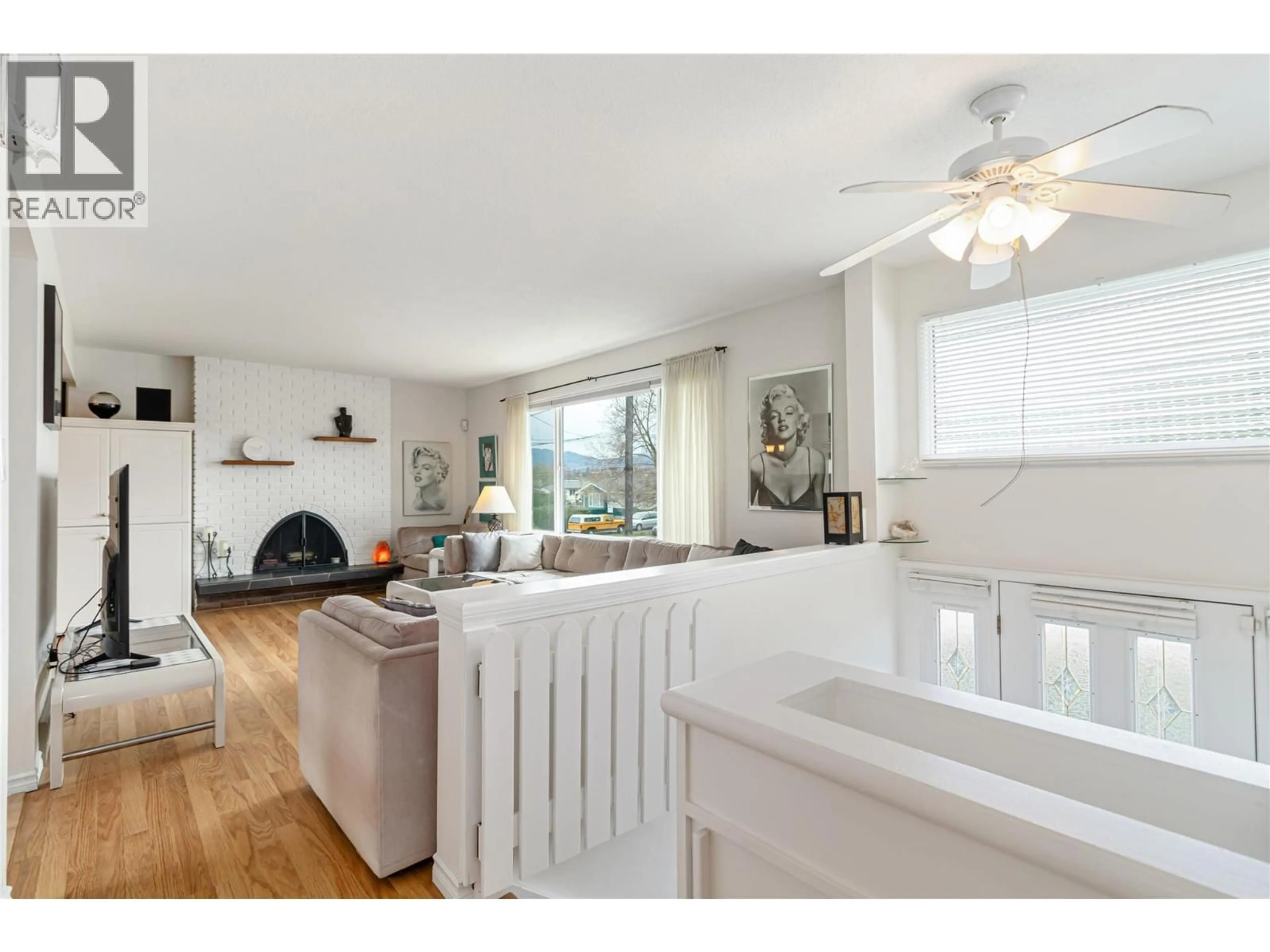 Open concept kitchen, unknown for 285 DELL ROAD, Kelowna British Columbia V1X3P5