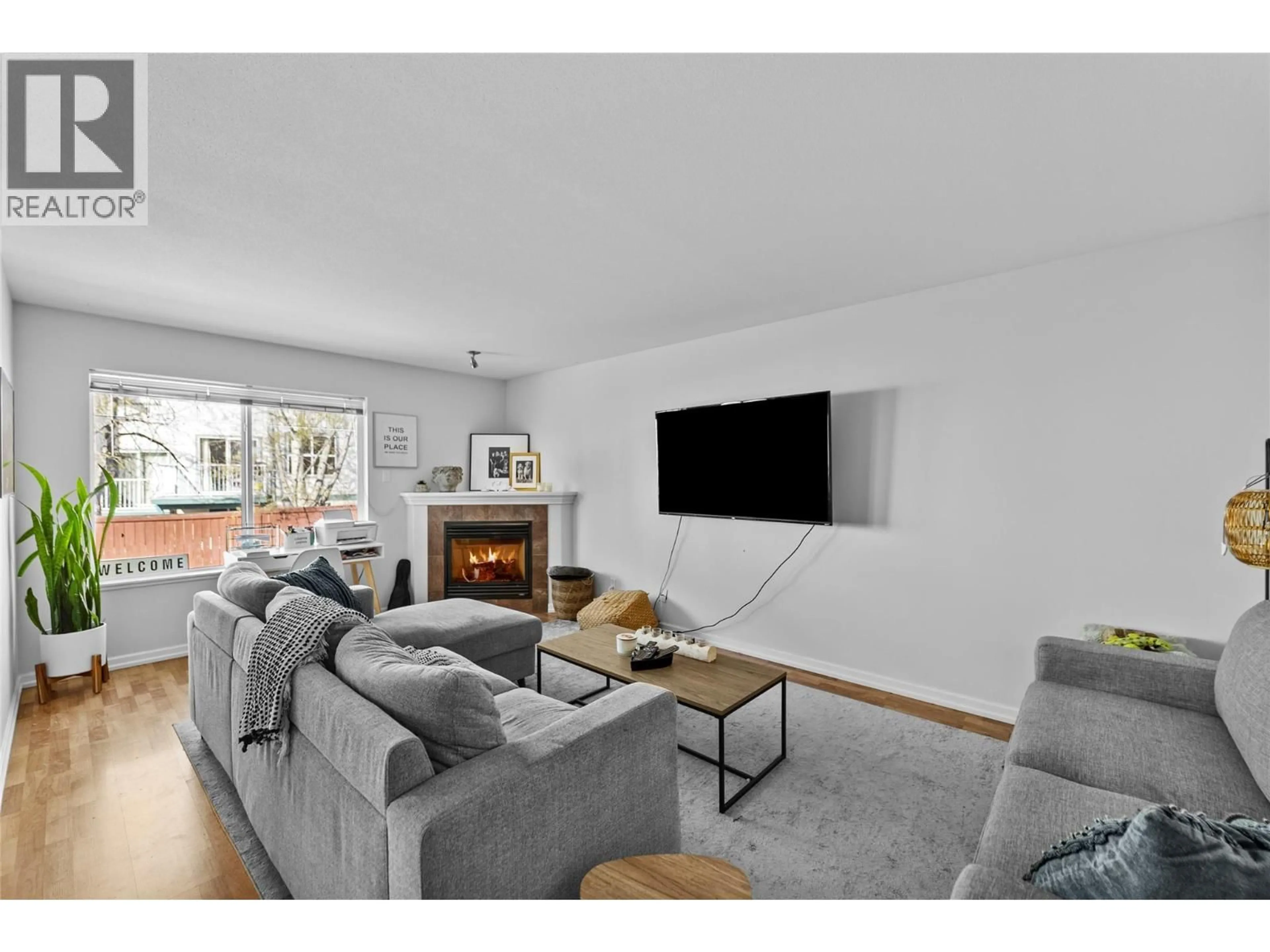 Living room with furniture, unknown for 20 - 1900 HUGH ALLAN DRIVE, Kamloops British Columbia V2E0A8