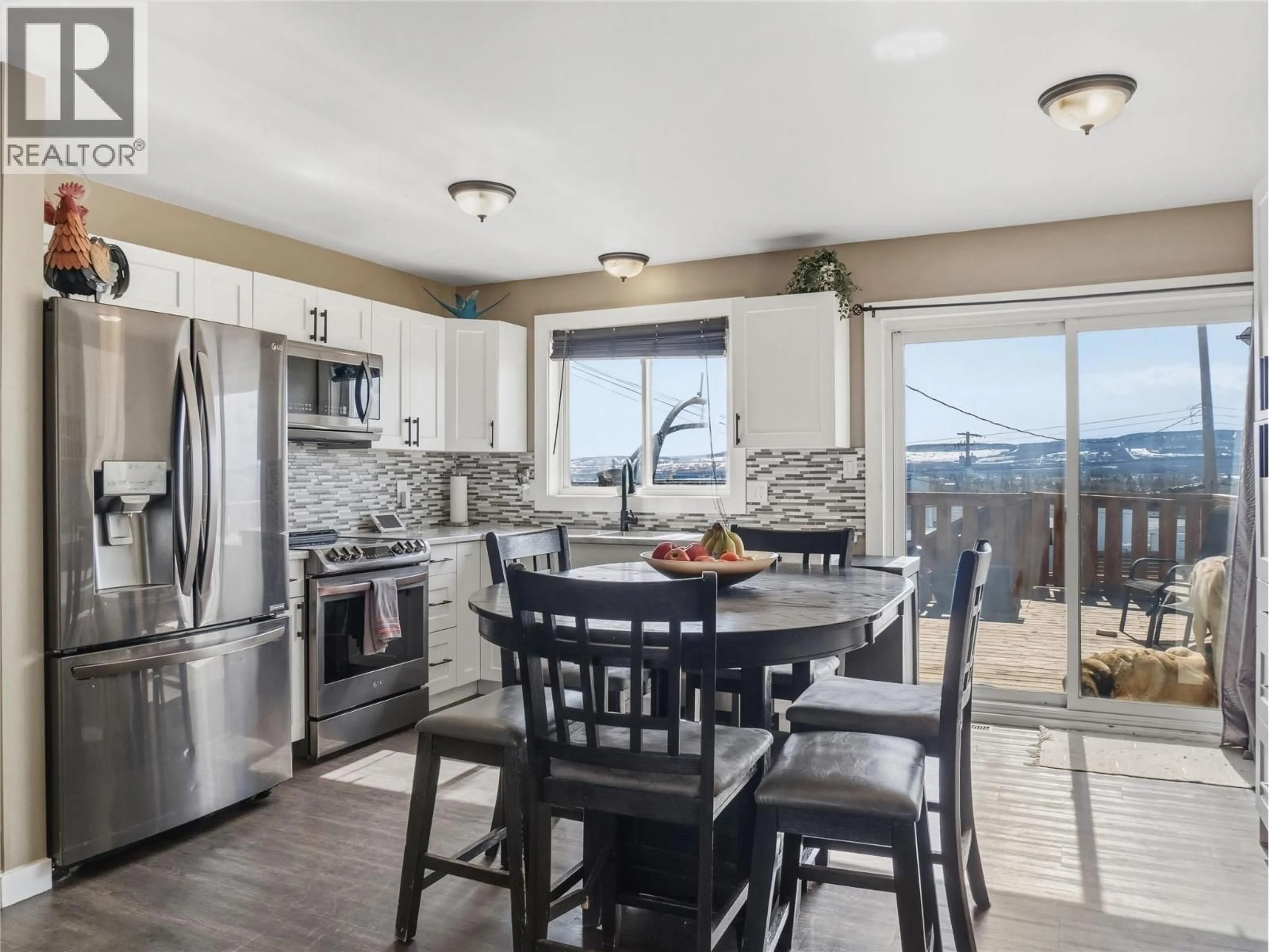 Open concept kitchen, unknown for 1533 96 AVENUE, Dawson Creek British Columbia V1G1L7