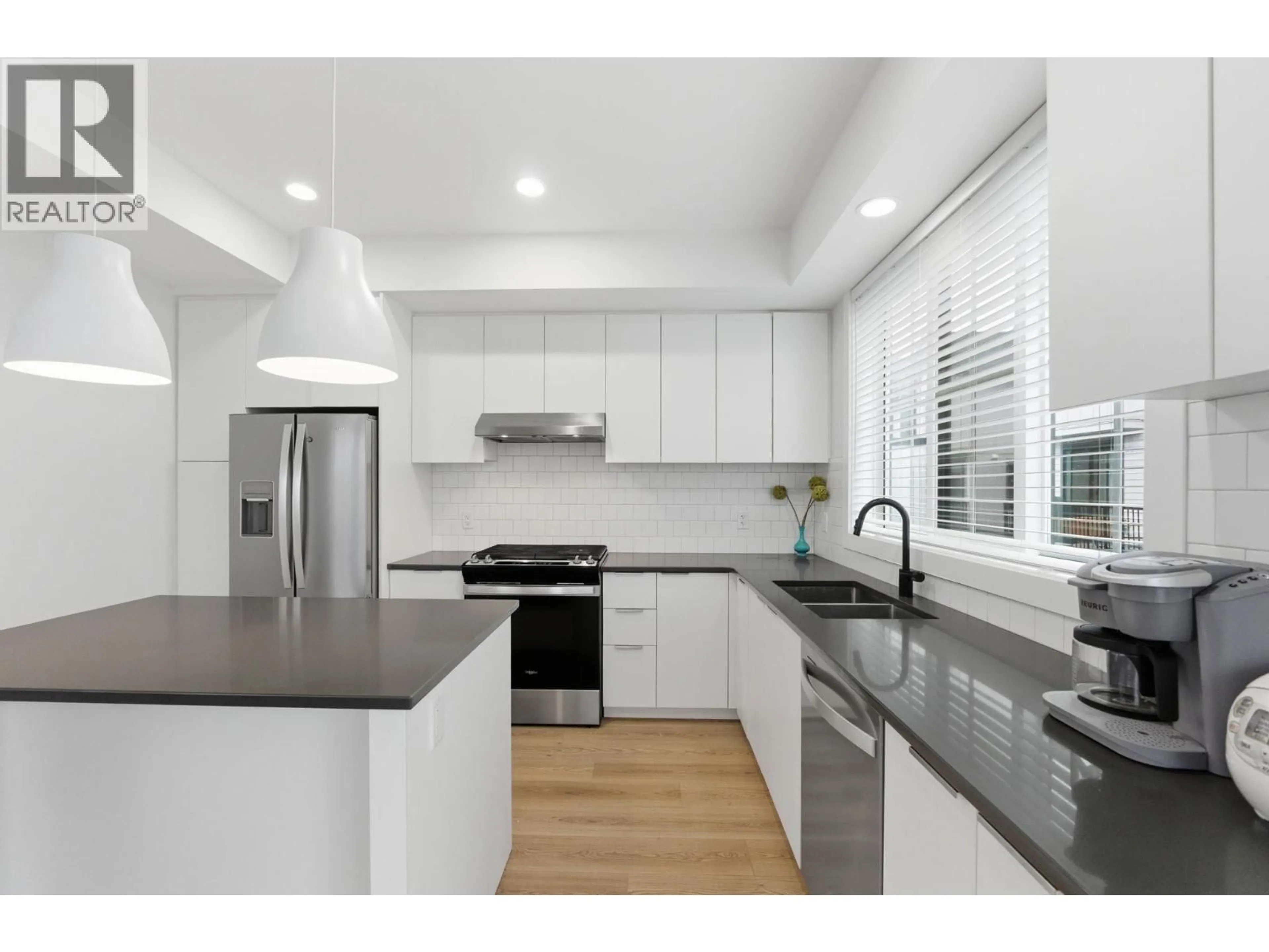 Open concept kitchen, unknown for 19 - 307 GLEN PARK DRIVE, Kelowna British Columbia V1V0H1