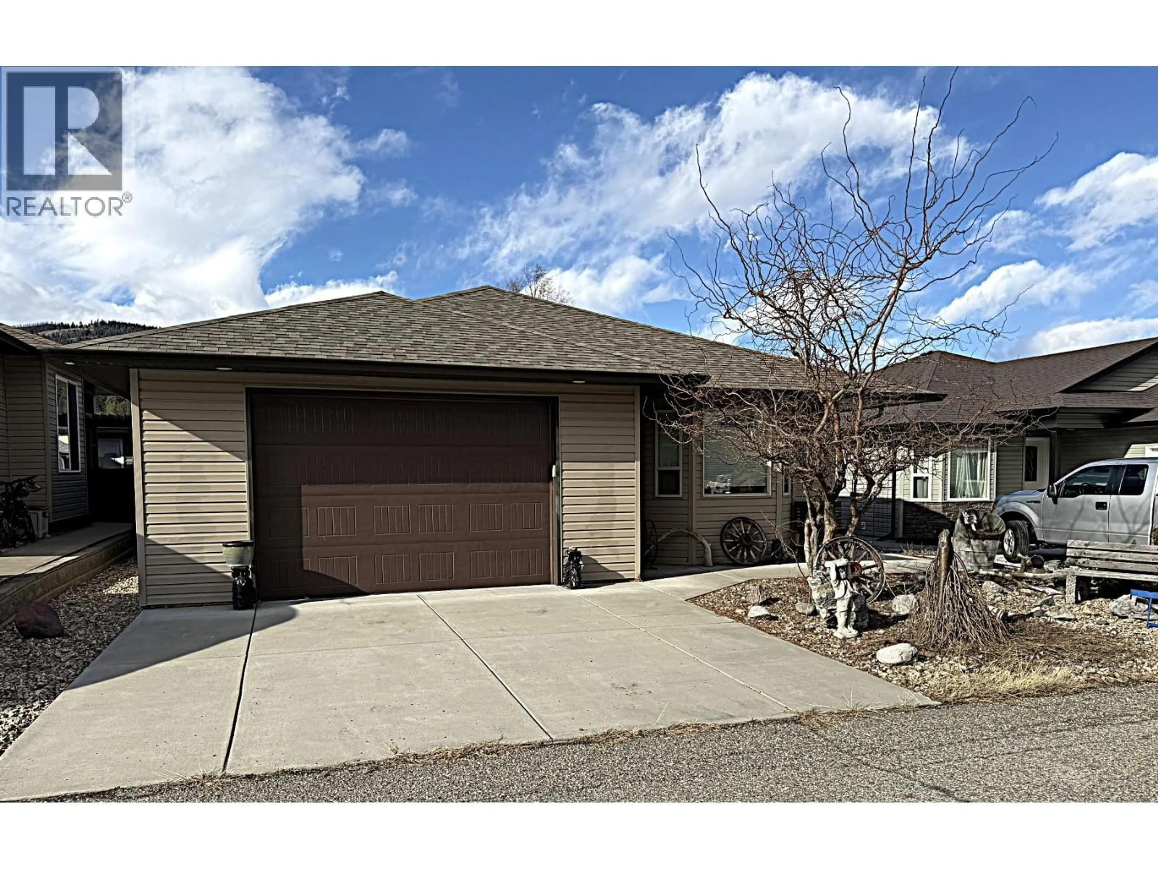 Unknown for 494 KINGFISHER AVENUE, Vernon British Columbia V1H2A1