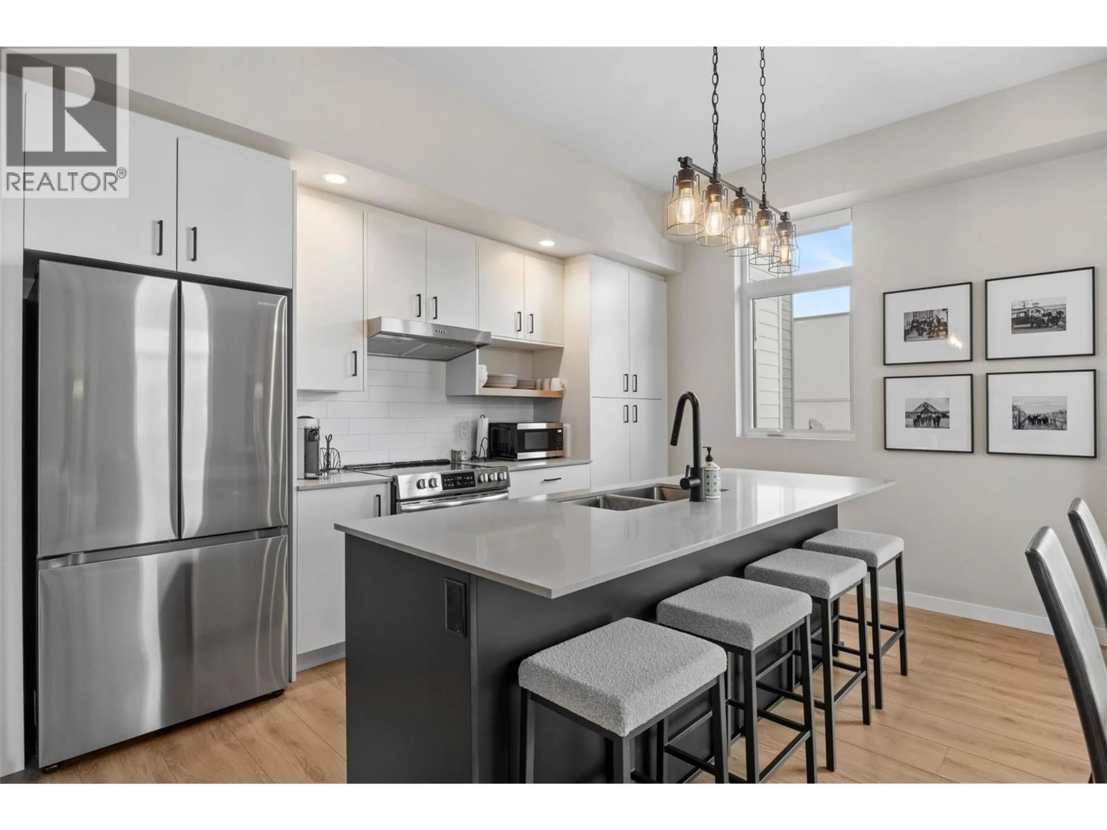 Open concept kitchen, unknown for 610 - 660 CAWSTON AVENUE, Kelowna British Columbia V1Y9M1