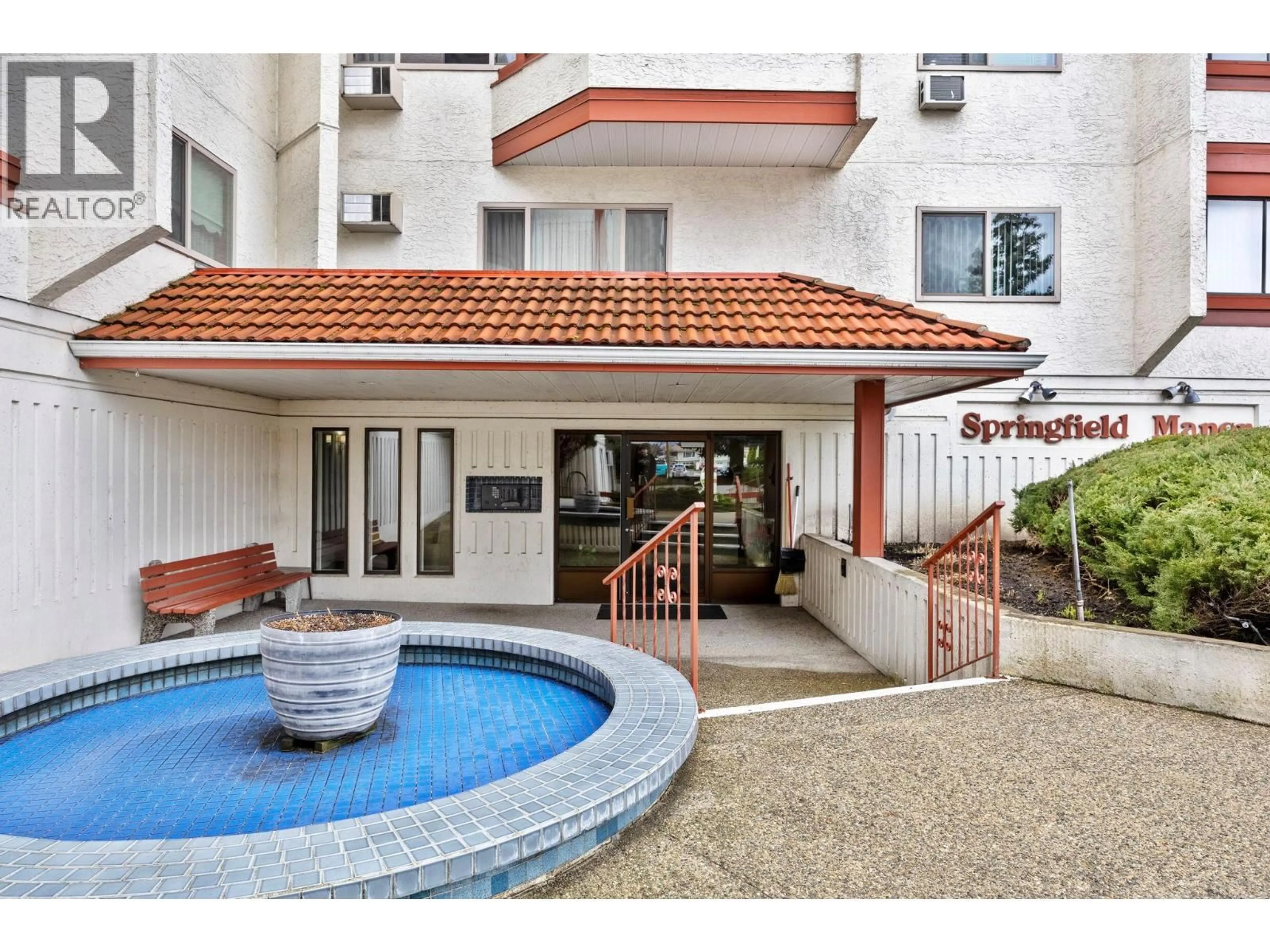 Unknown for 206 - 2110 HOY STREET, Kelowna British Columbia V1Y8T4