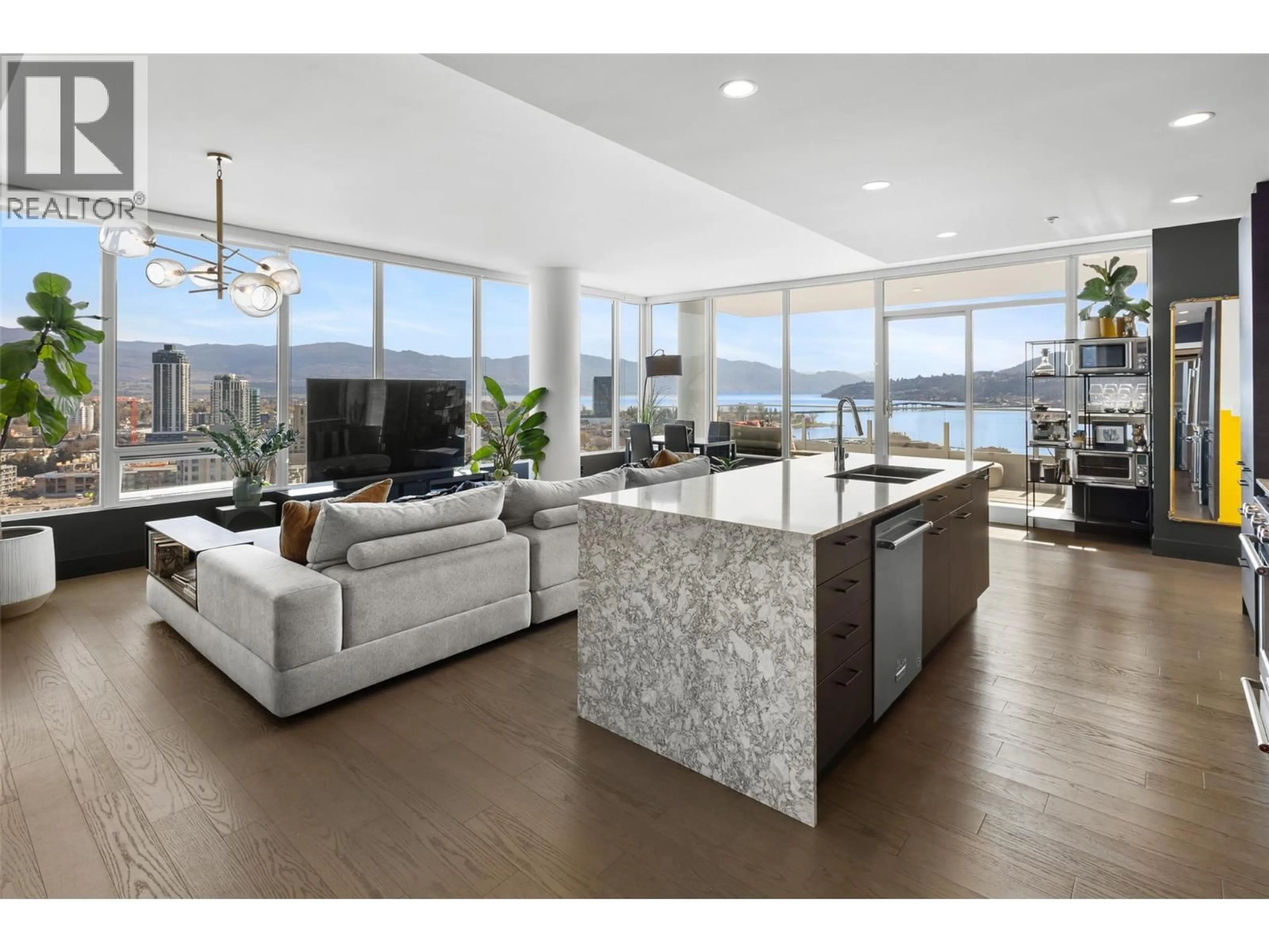 Open concept kitchen, unknown for 2003 - 1191 SUNSET DRIVE, Kelowna British Columbia V1Y0J4